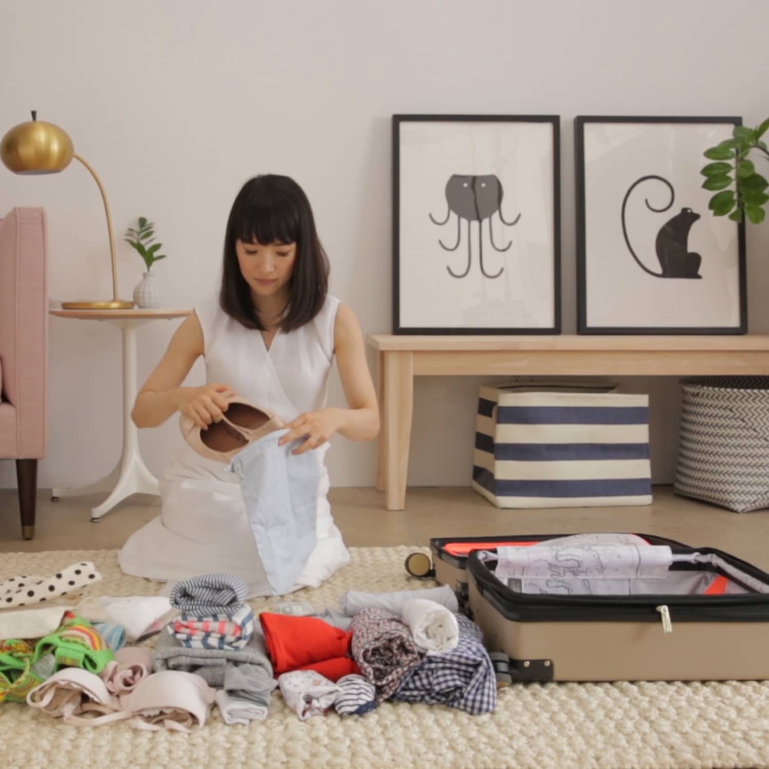 Konmari luggage packing shop