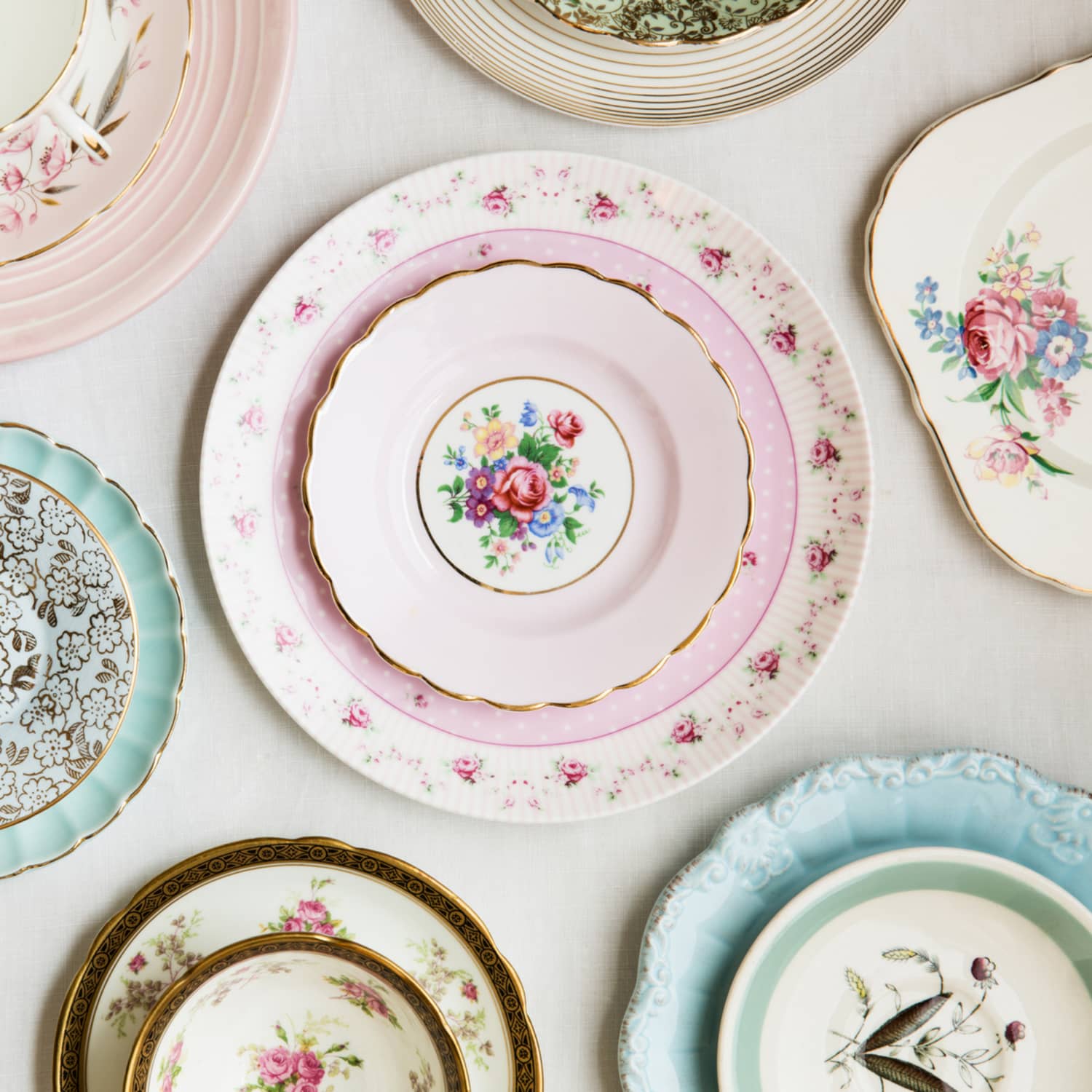 How to Store Wedding China and Other Fancy Keepsakes Apartment Therapy
