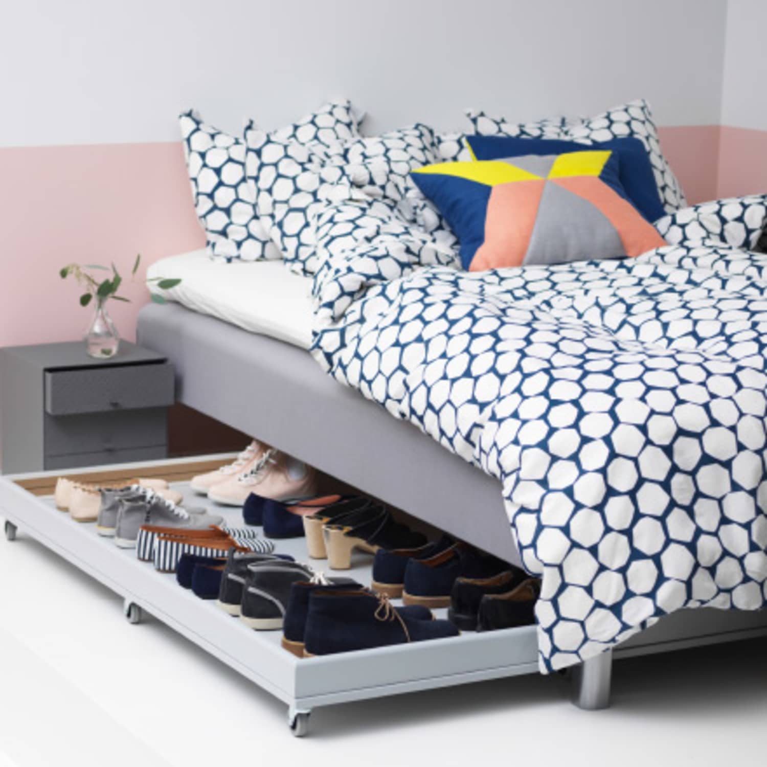 Bed shoe organizer 2025