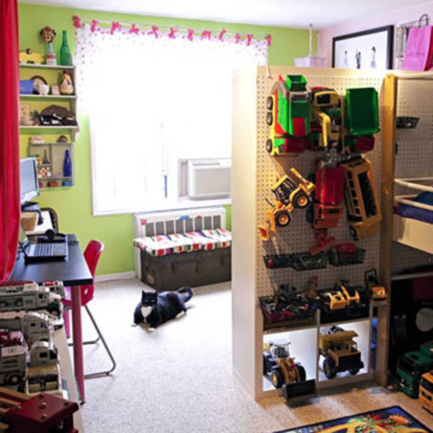 Bruder truck storage sale