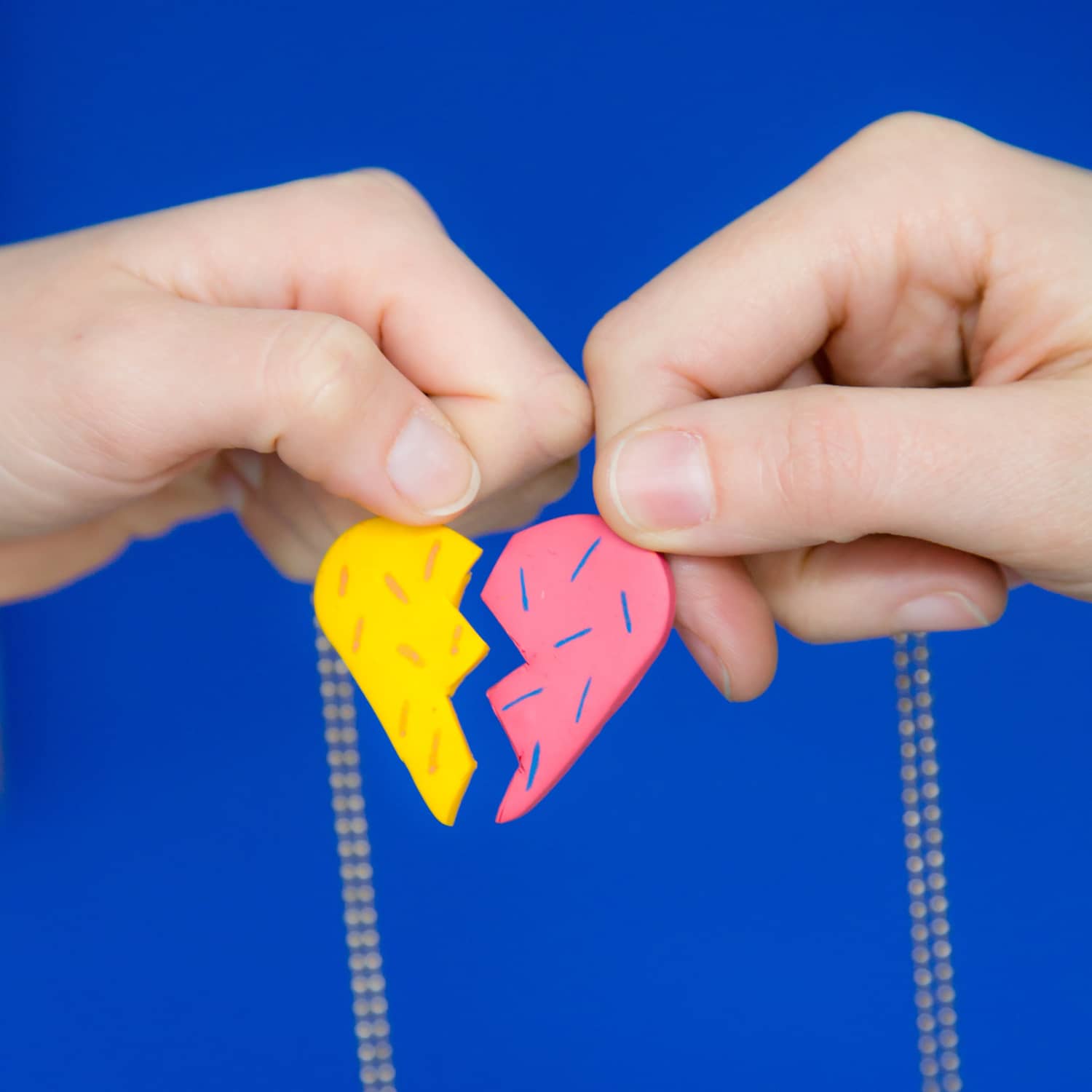 How to Make DIY Friendship Necklace Photo Tutorial Apartment Therapy