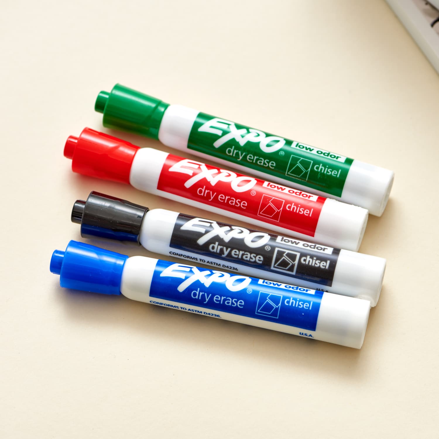 Why You Should Keep a Dry Erase Marker in Every Room of the House