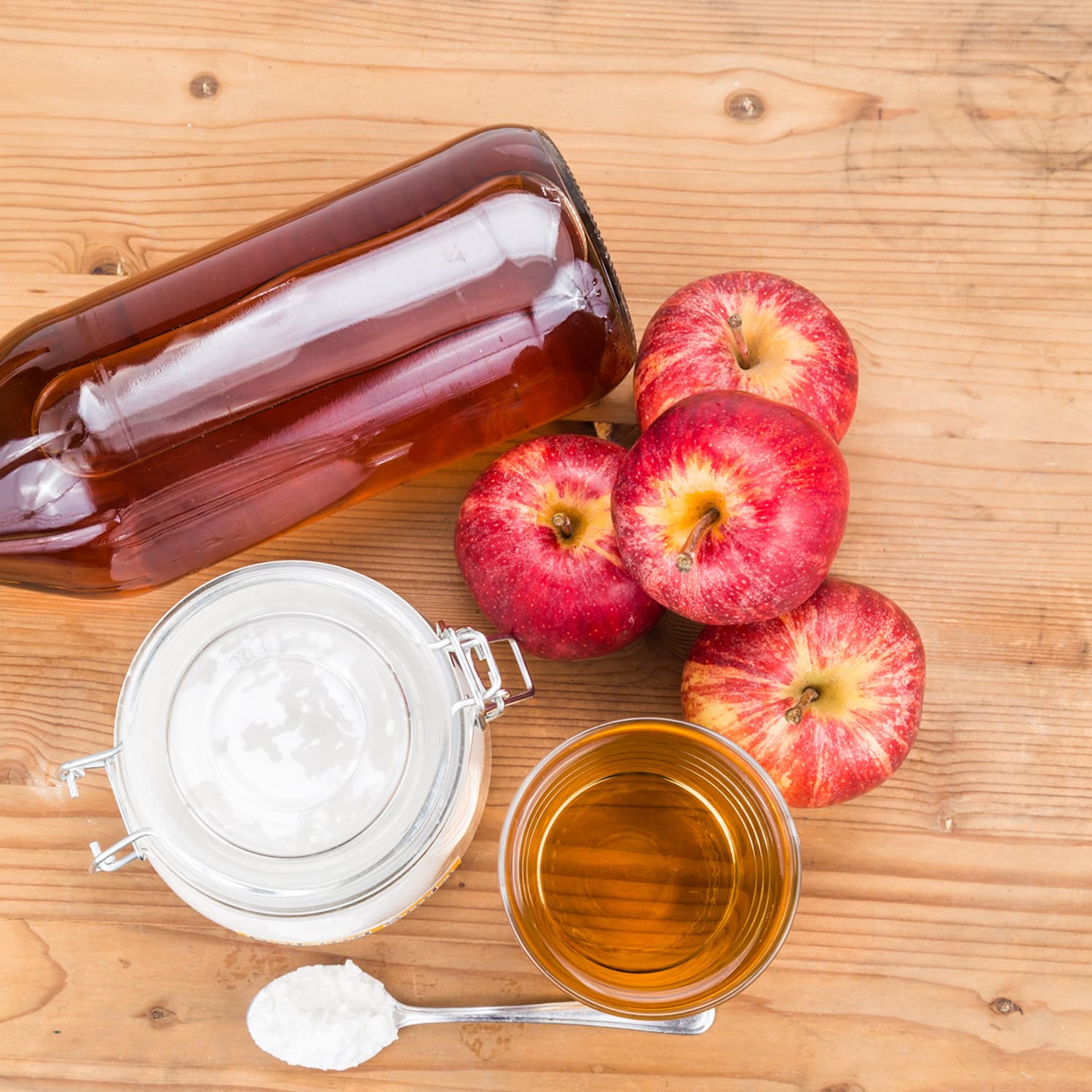 11 Ways to Clean Your Home with Apple Cider Vinegar Apartment Therapy