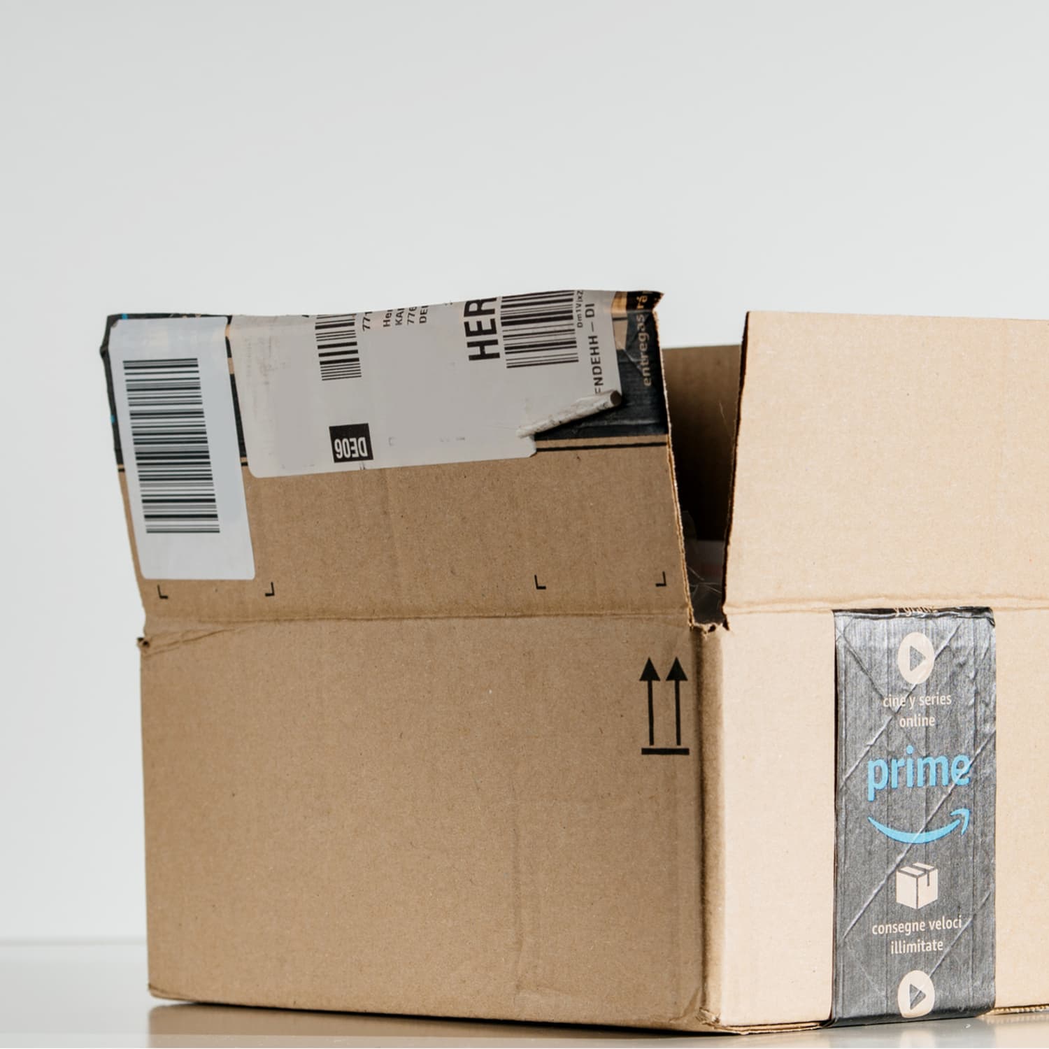 Amazon cardboard store boxes
