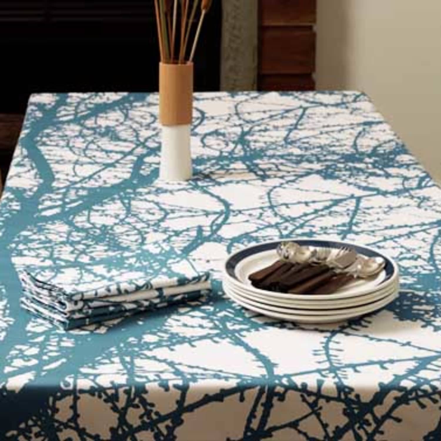Modern tablecloth store