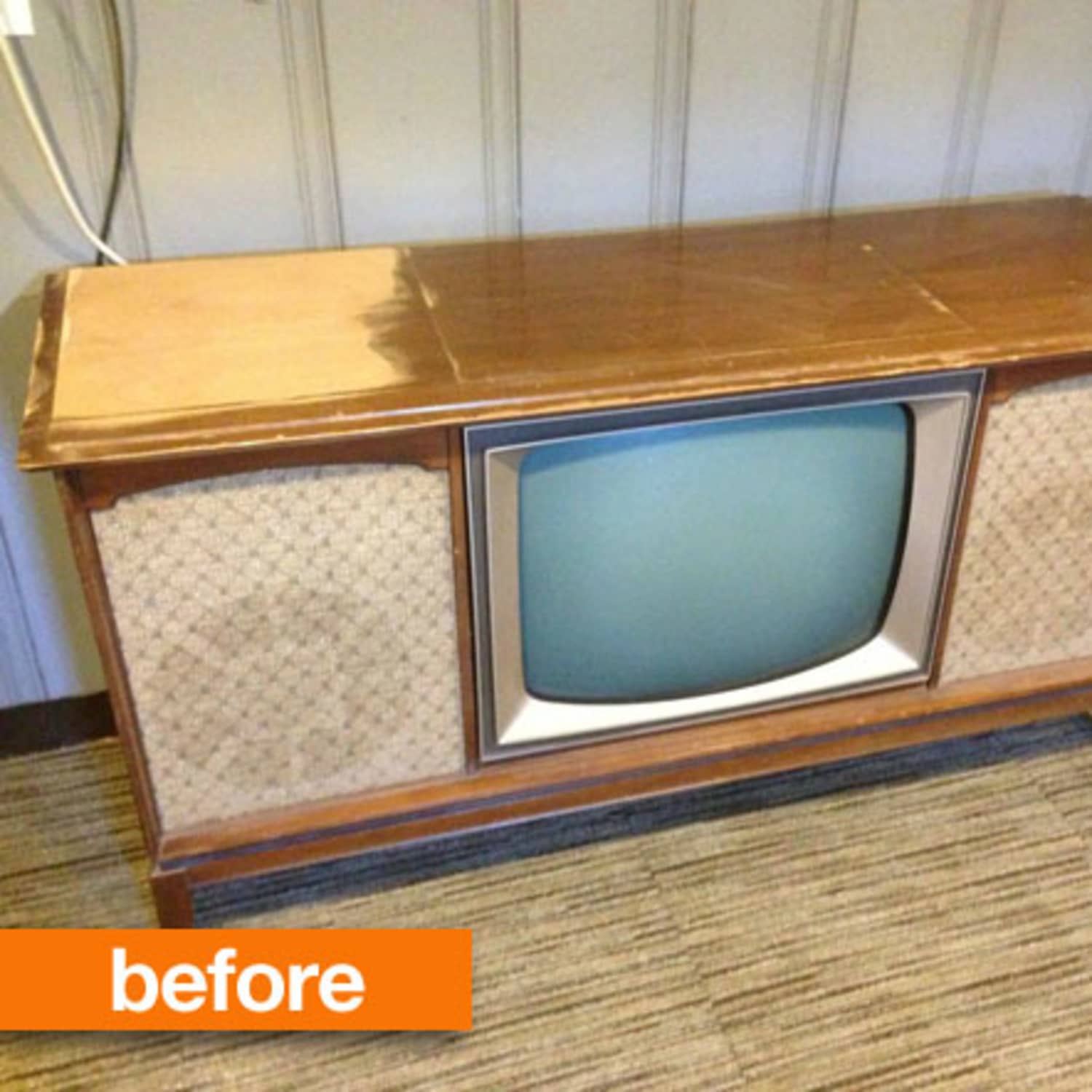 Vintage 2025 tv console