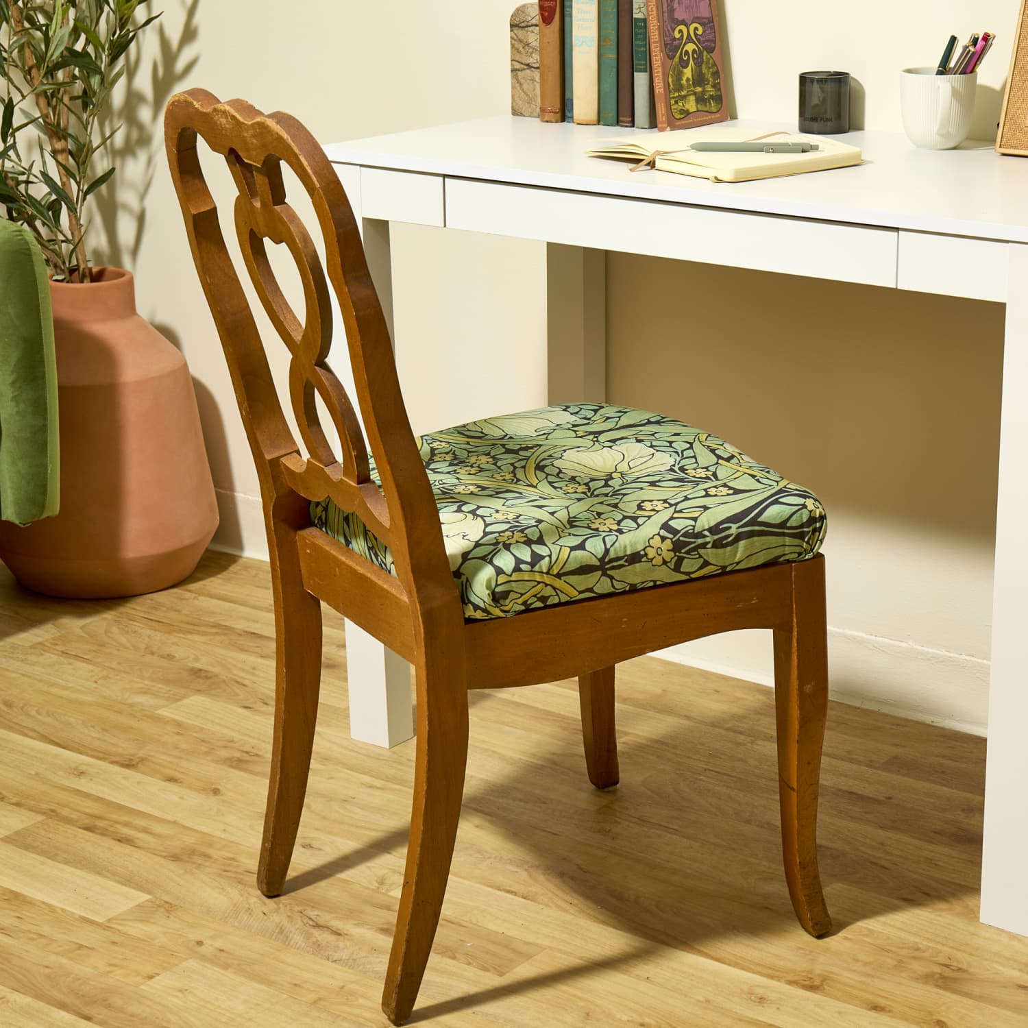 How to Reupholster a Chair for Total Beginners with Photos Apartment Therapy