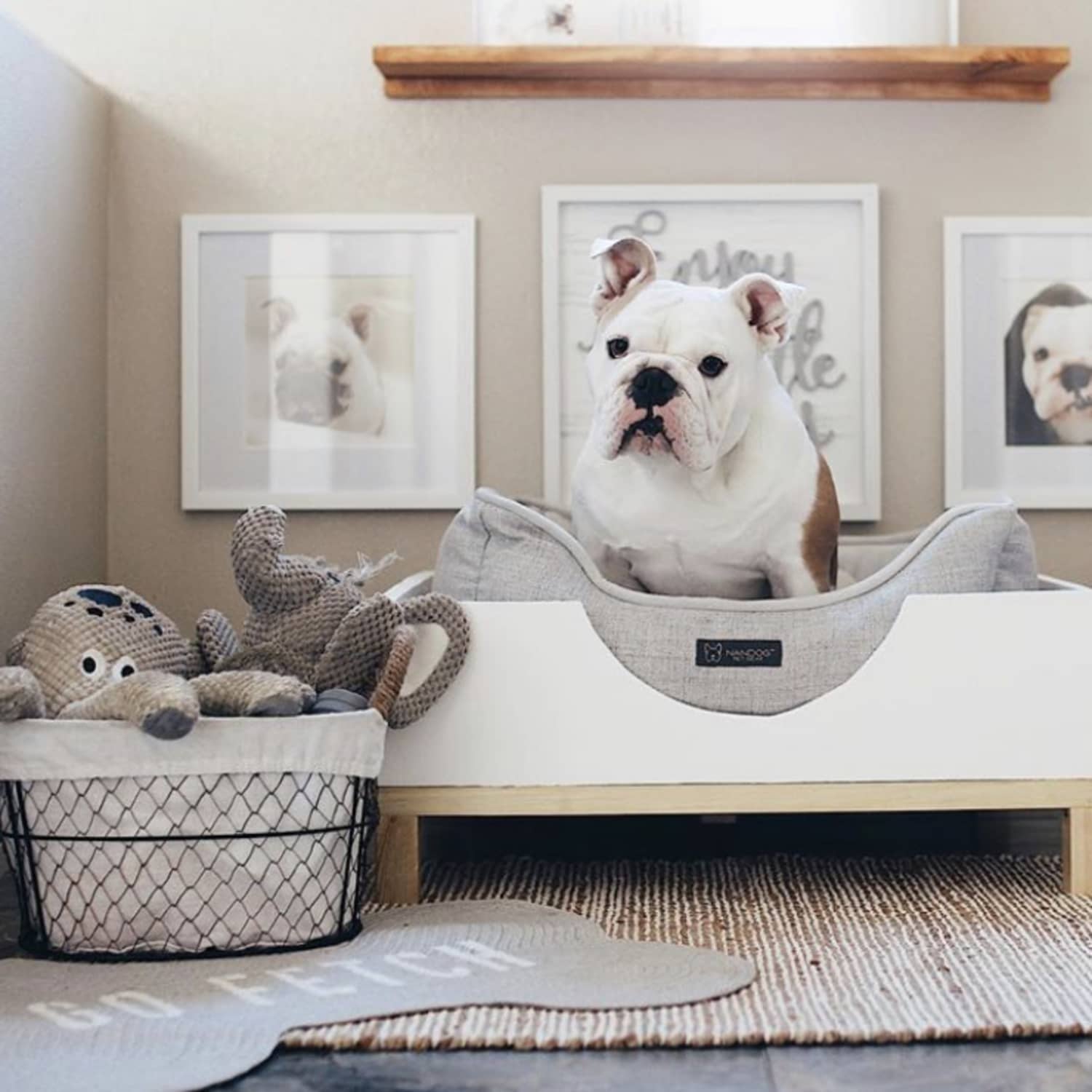 Entryway dog bed top