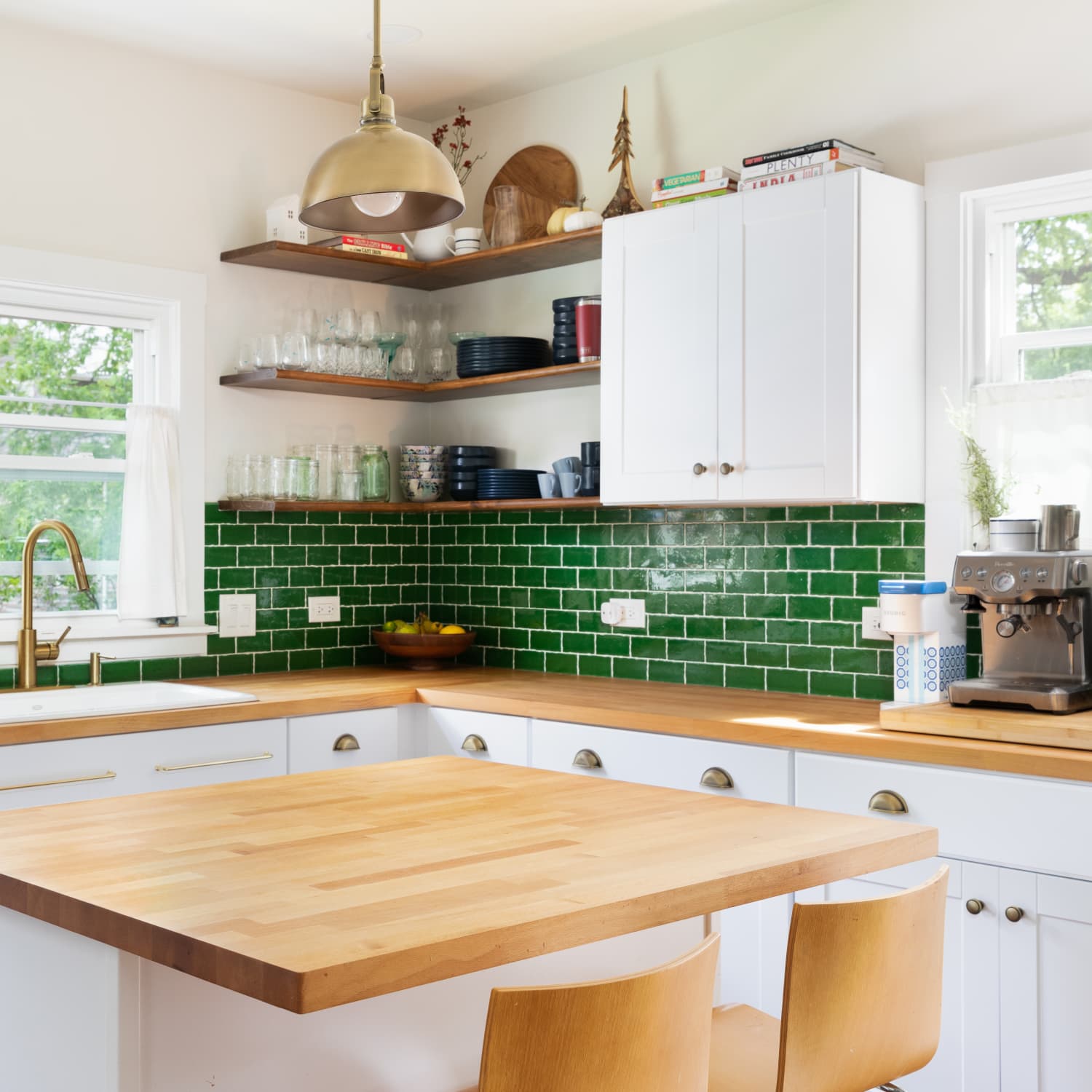 Green Kitchen Backsplash