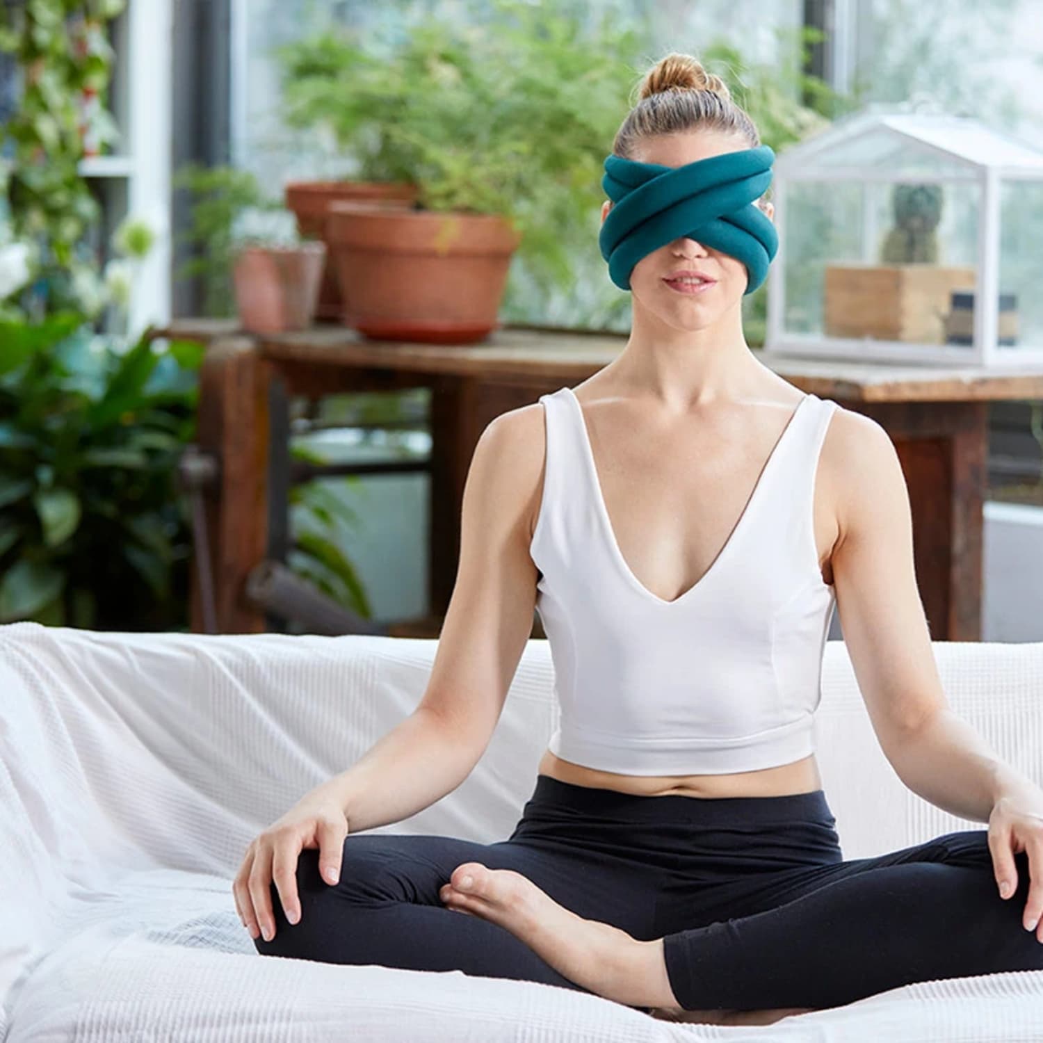 Ostrich loop travel eye pillow 2025
