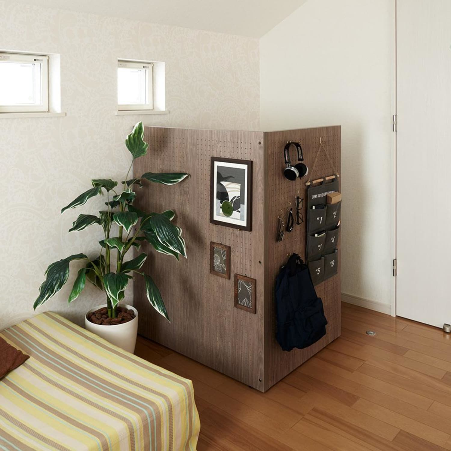 Home office cubicle hotsell