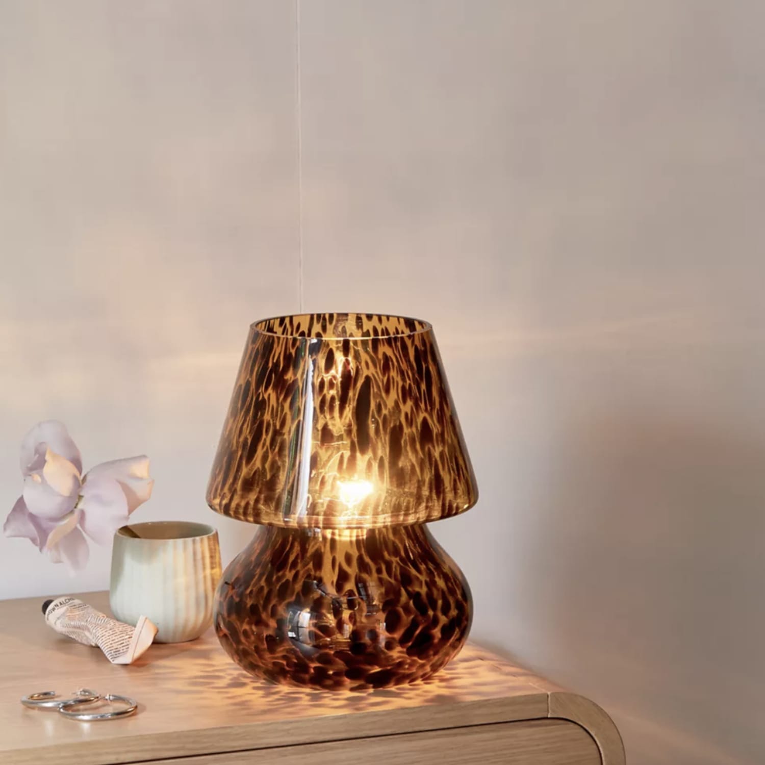 Urban outfitters murano lamp top
