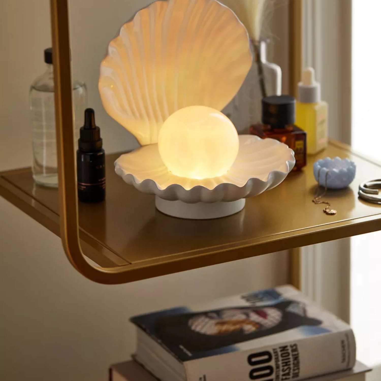 Your zone mermaid shell outlet with color changing pearl lamp