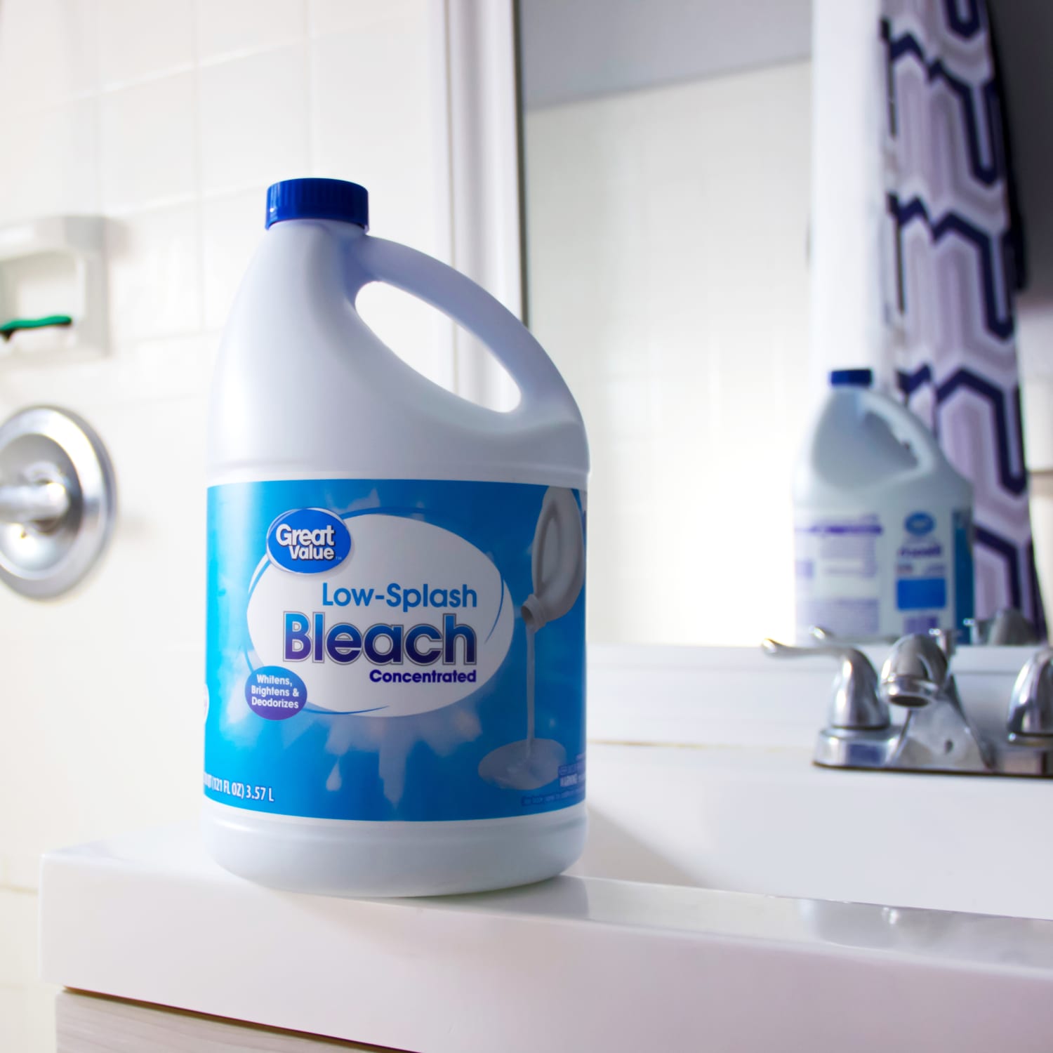 Bleach clearance disinfectant solution