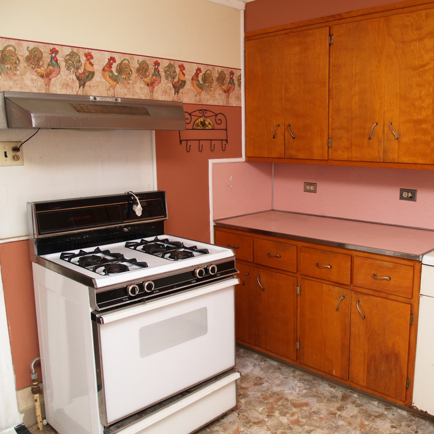 What is Outdated in Kitchen? Daily kitchen hub