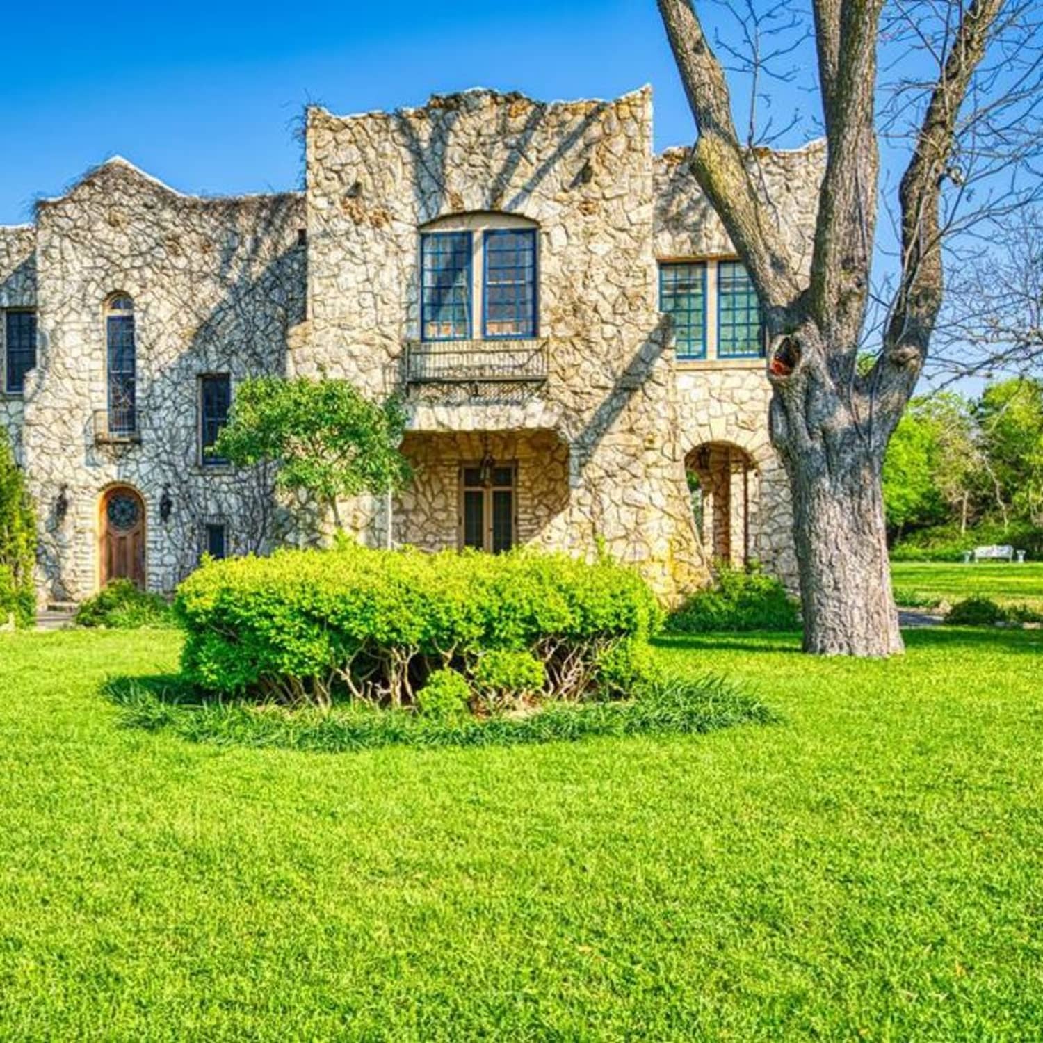 Stone Castle for Sale in Texas — 1126 Jackson Rd, Kerrville
