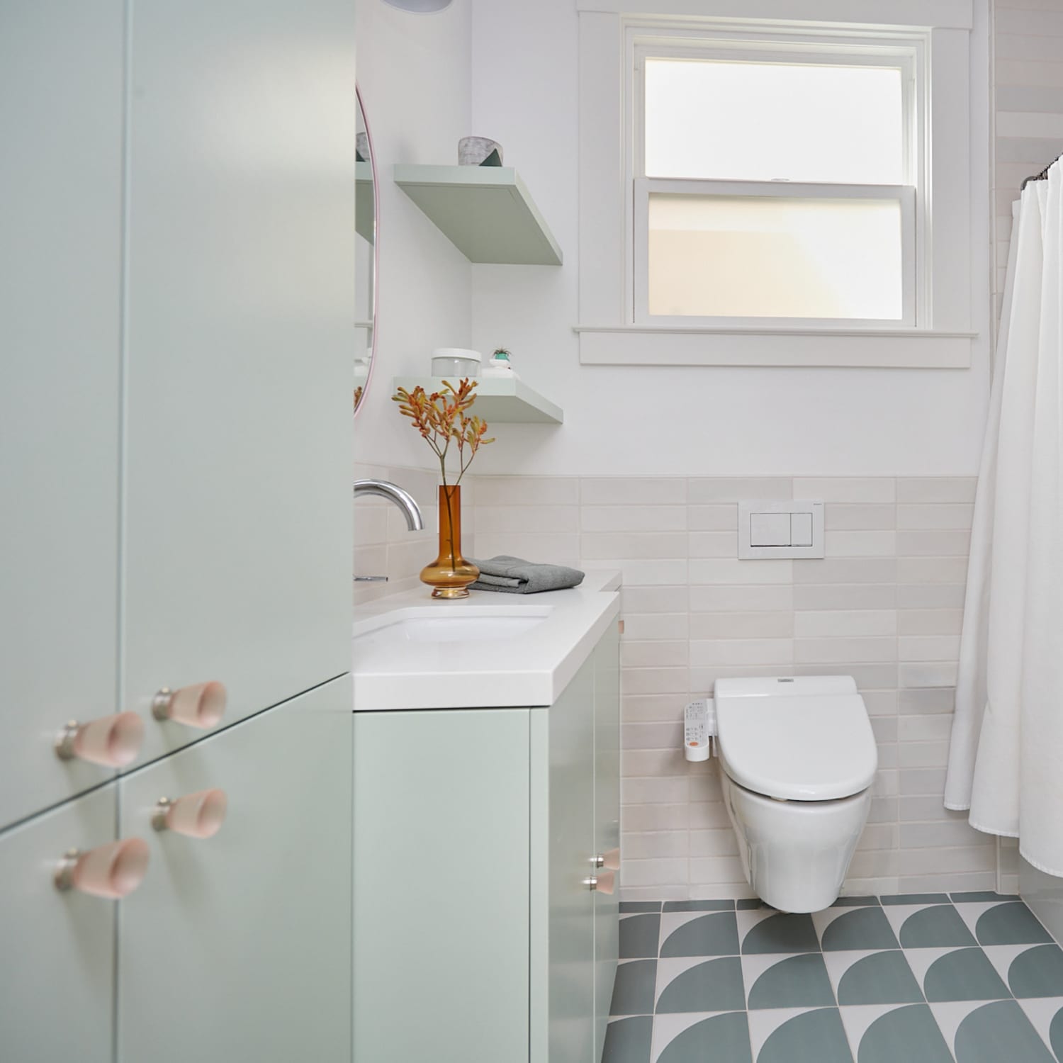 Shower seats store for small showers