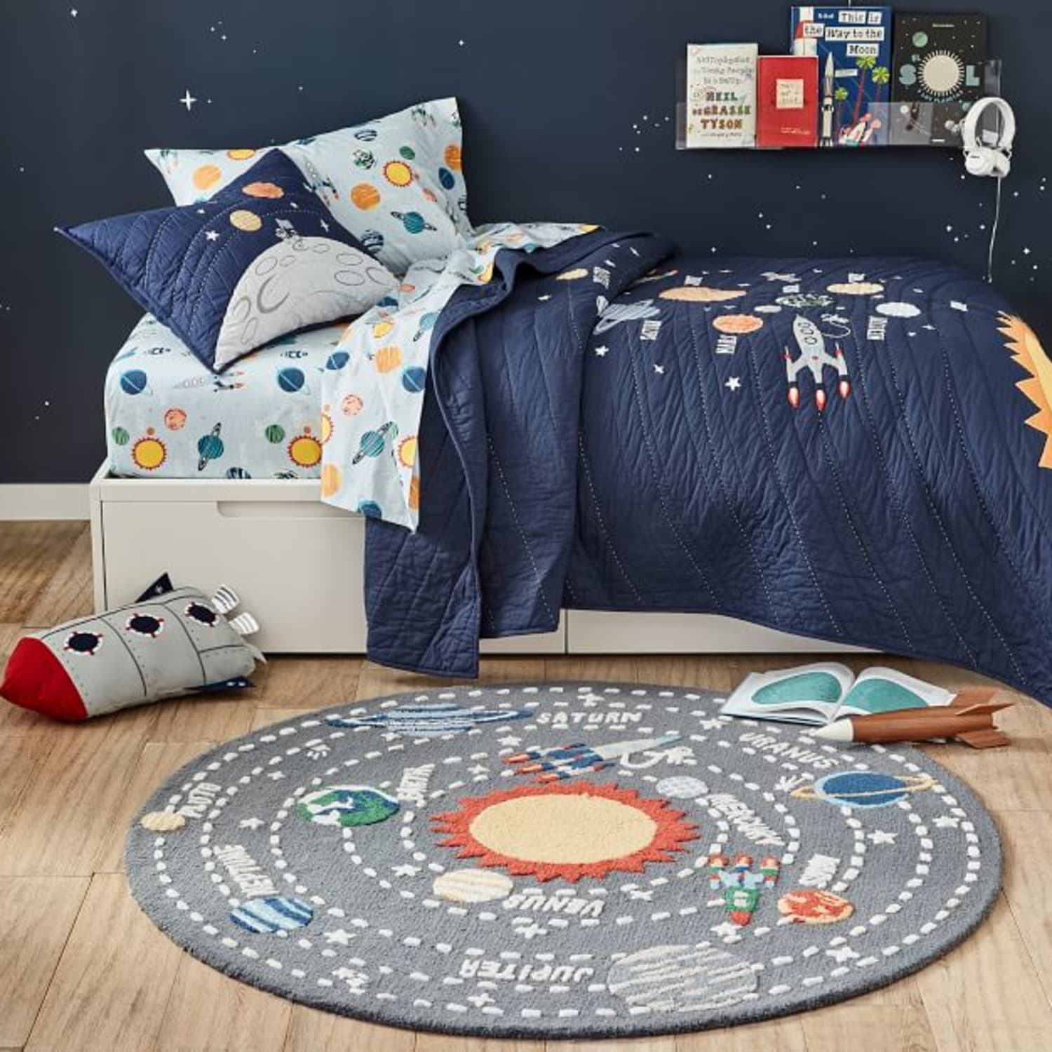 Pottery Barn Kids - Need a lot of inspiration for your little's