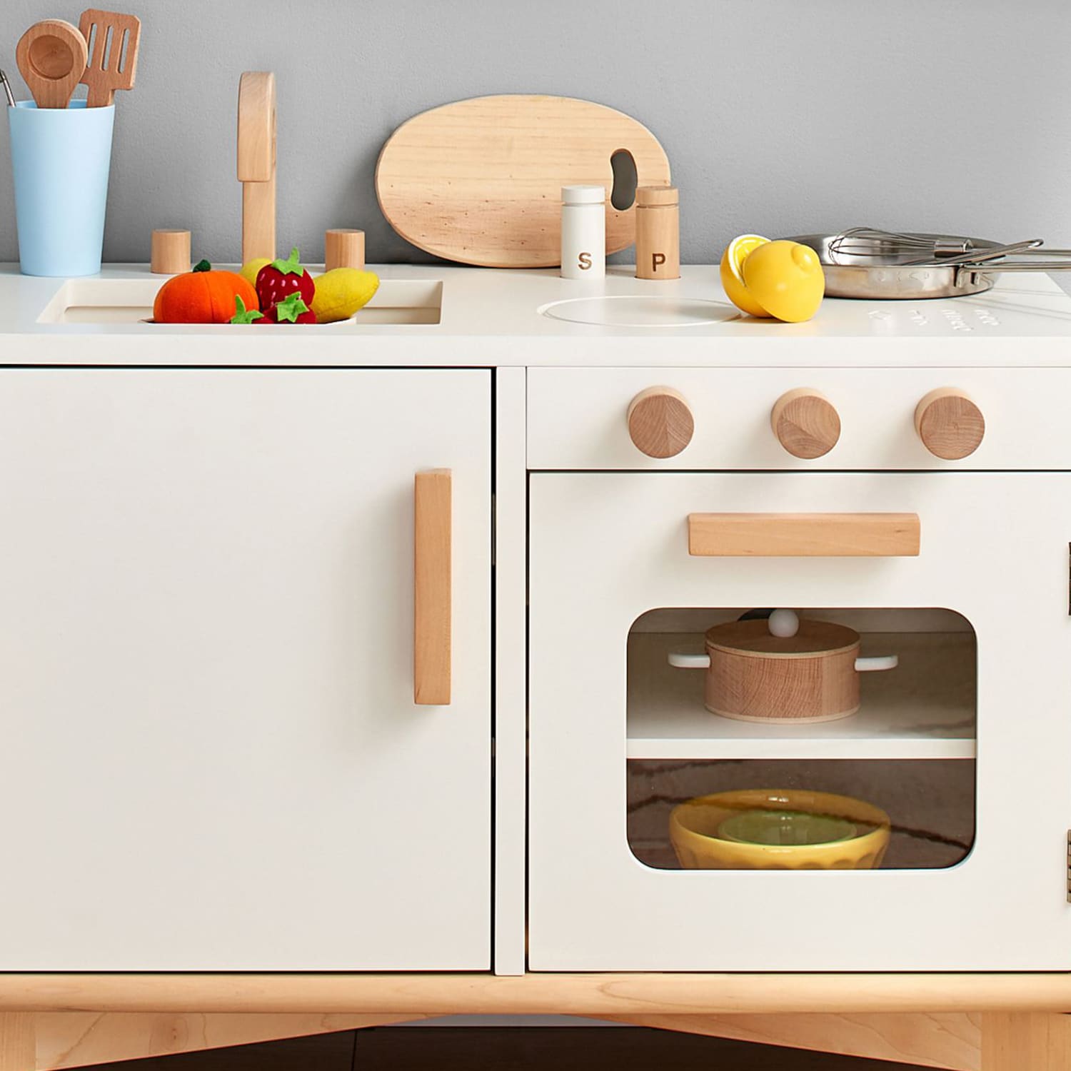 Pottery barn store kitchen playset