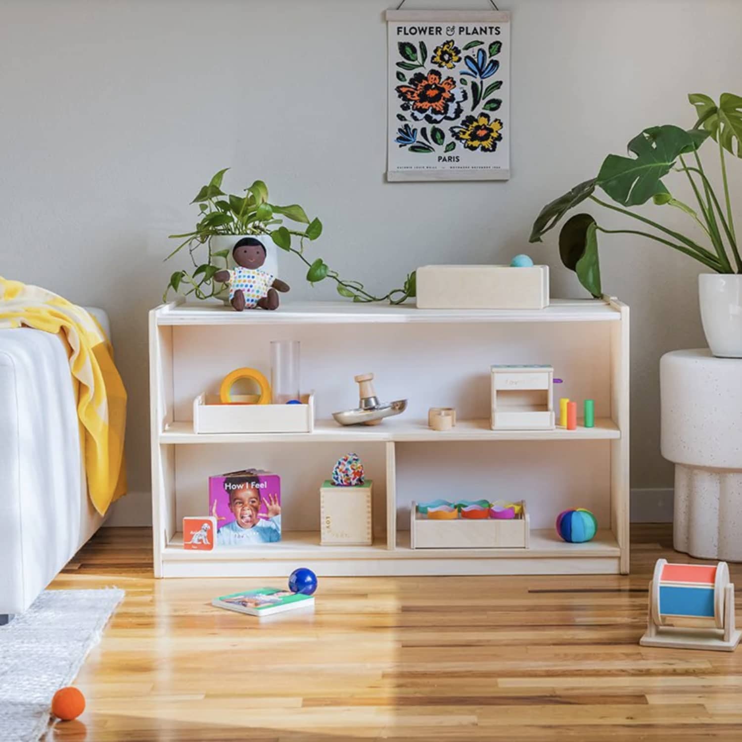 Shelves for cheap toys