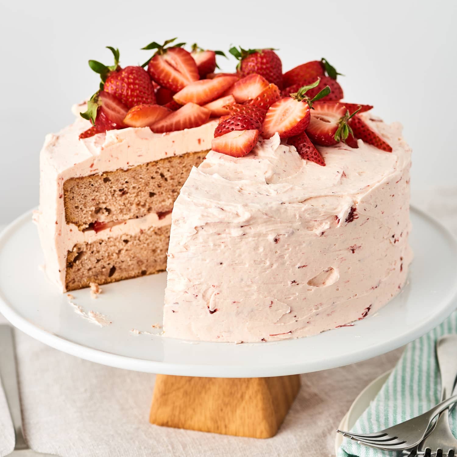 The Best Strawberry Cake | The Kitchn
