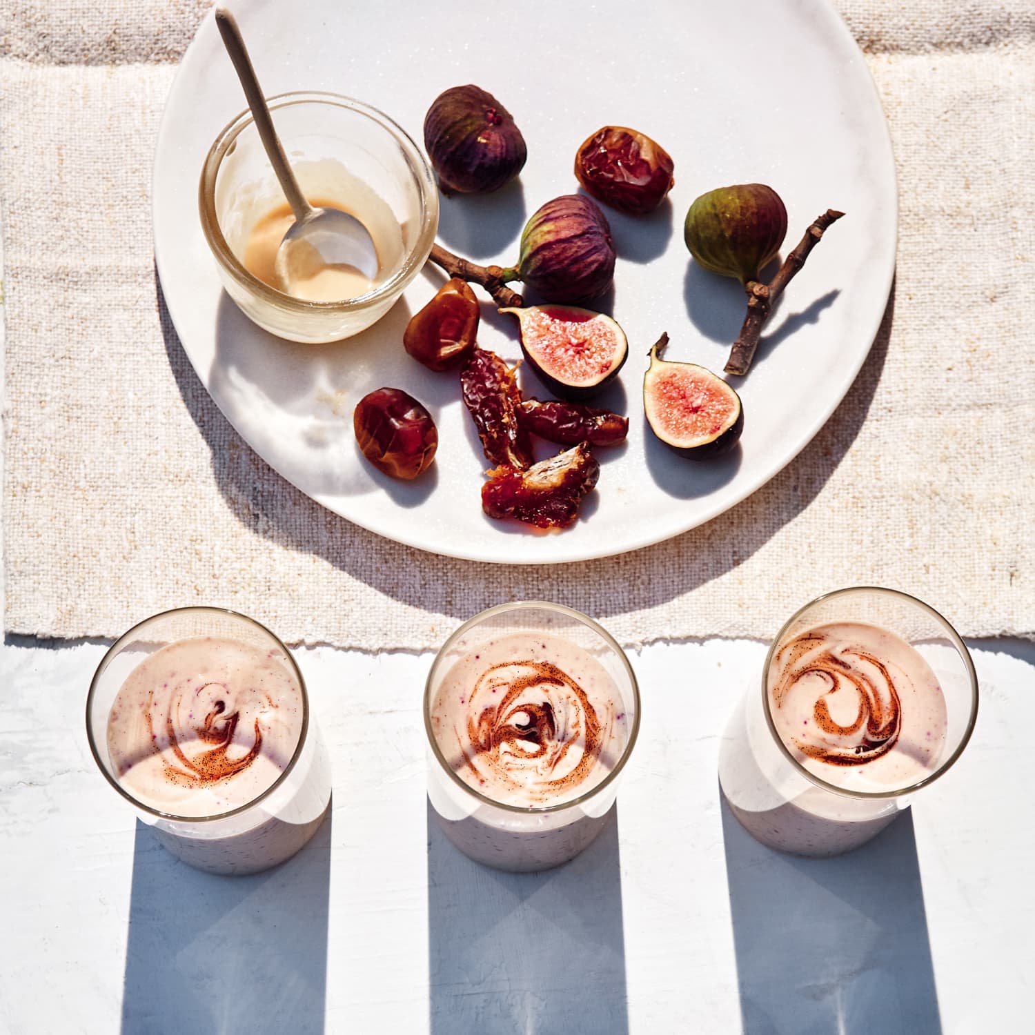Halva Smoothie Recipe From The Smoothie Project Kitchn A delicious healthy smoothie with only 89 kcak per serving and full of vitamins. halva smoothie