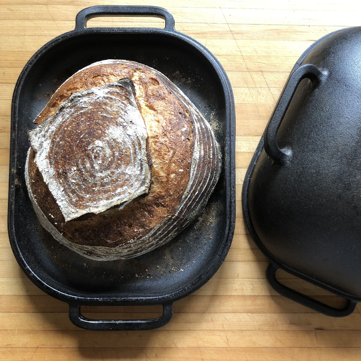 The Challenger Bread Pan - for the Crustiest Loaf