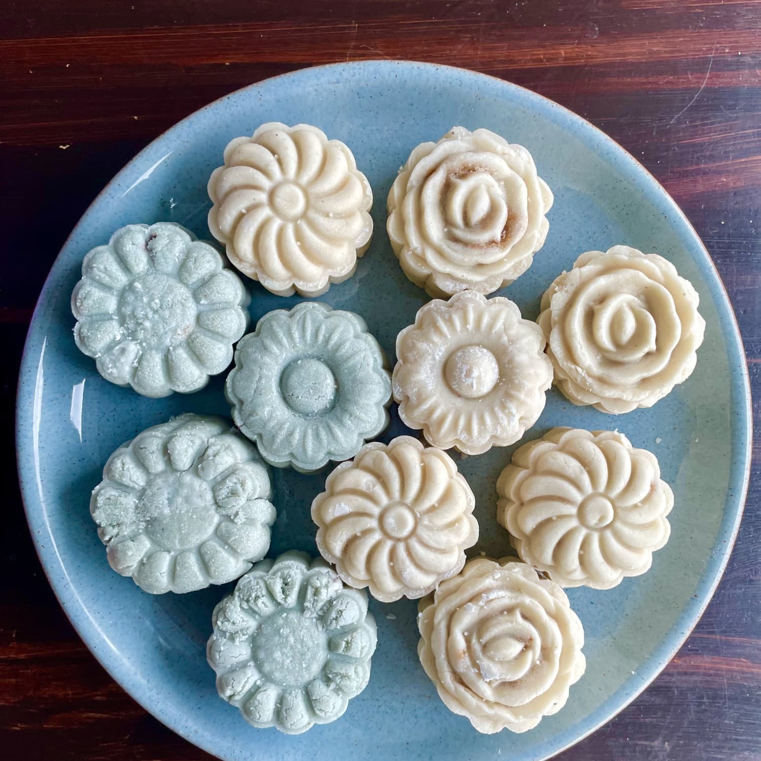 An exclusive collection of beautiful, unique and creative mooncake