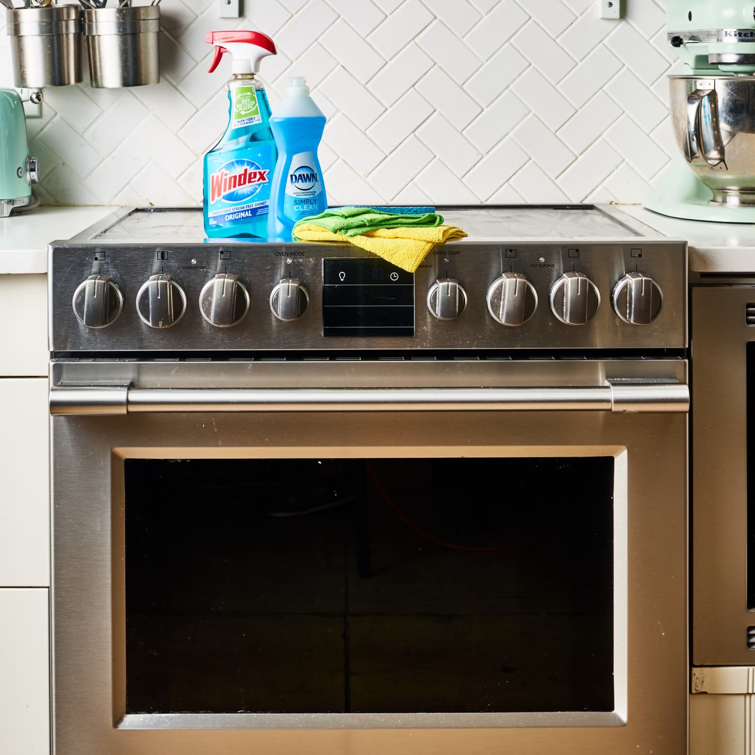 Cleaning Between the Oven Door Glass 