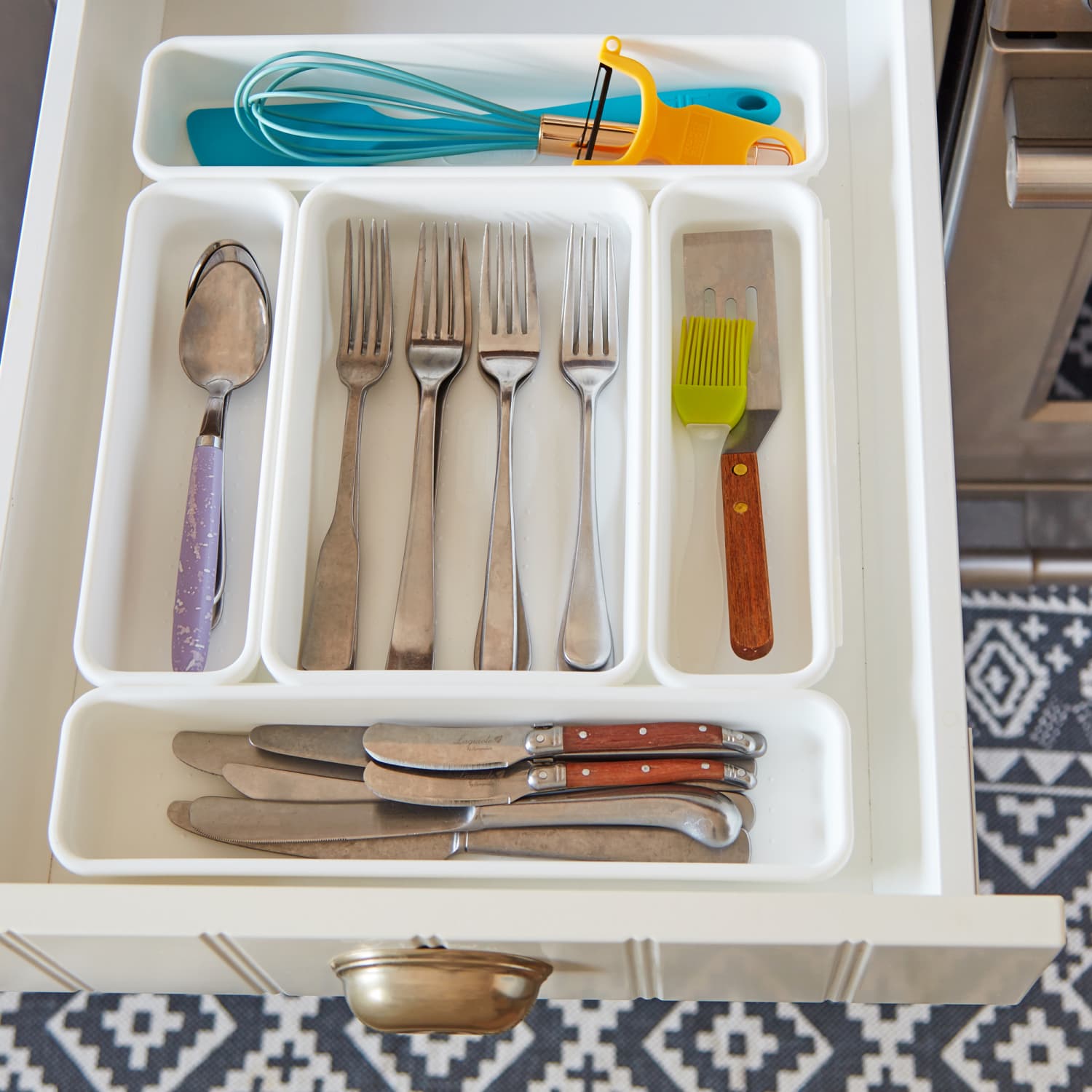Slaying Your Kitchen Clutter With Simple Drawer Organizers - Food Dolls