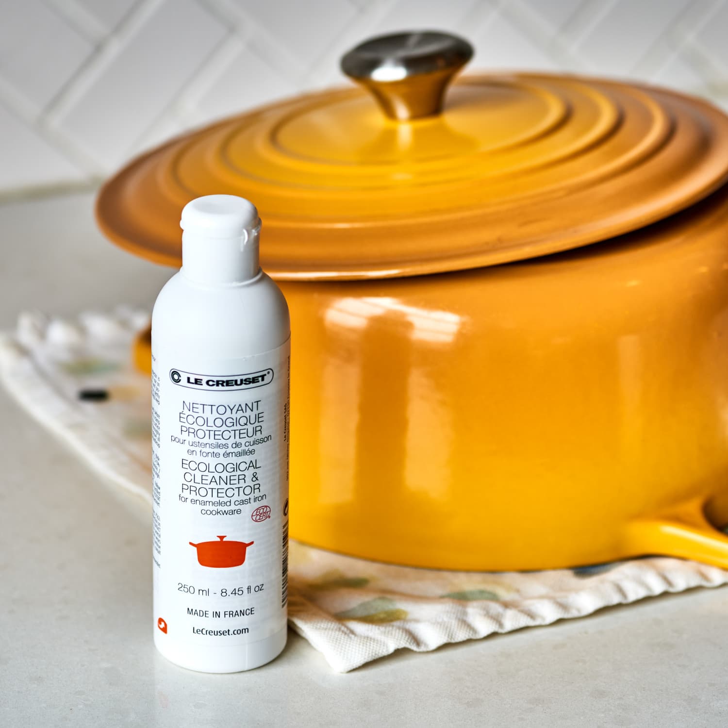 Le Creuset Cleaner Review