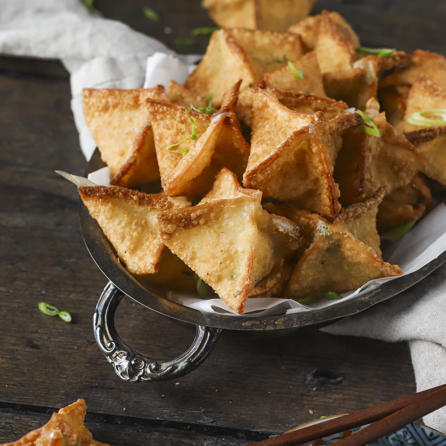 Ultra-Crispy Cream Cheese Wontons