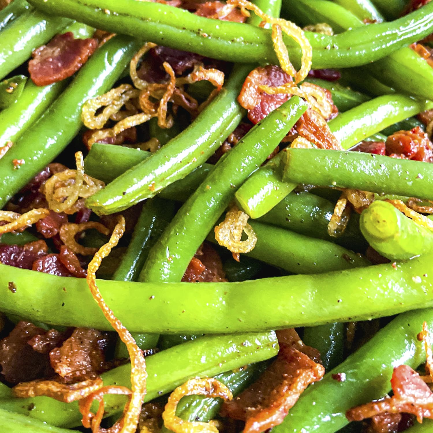 Skillet Green Beans with Bacon — Let's Dish Recipes