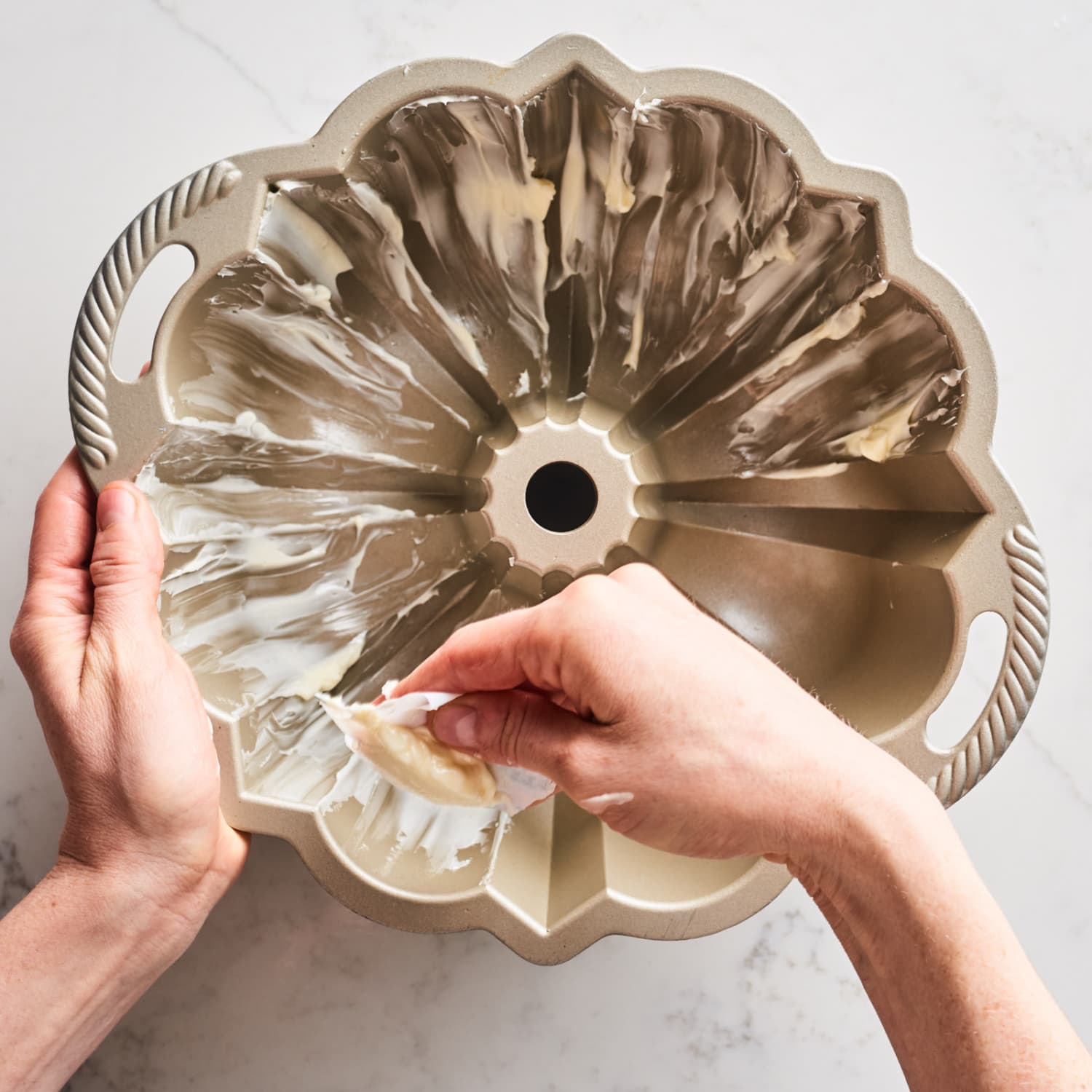 How to Throw a Bundt Cake Pan on the Pottery Wheel