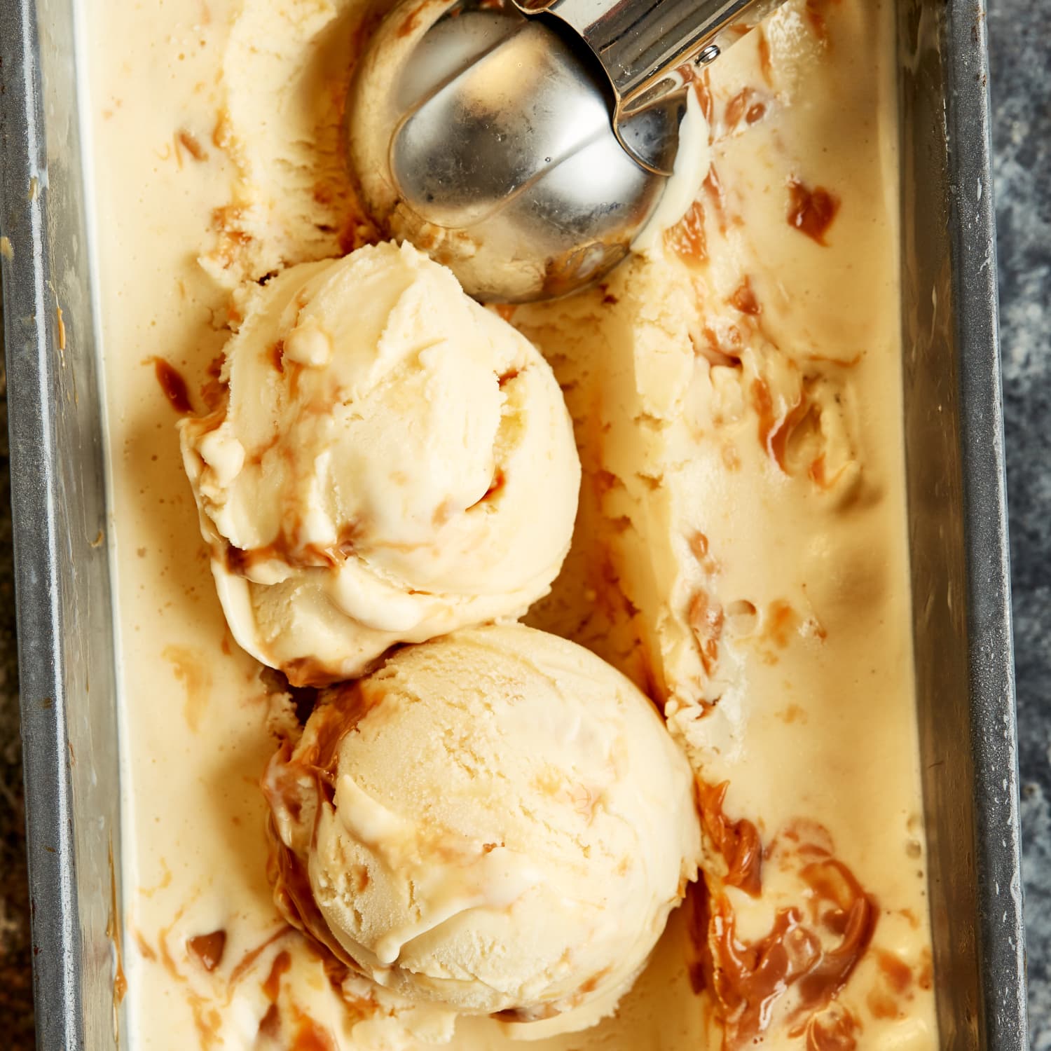 Brilliant Scoop Melts Ice Cream So You'll Never Have To Microwave A  Too-Frozen Tub Again