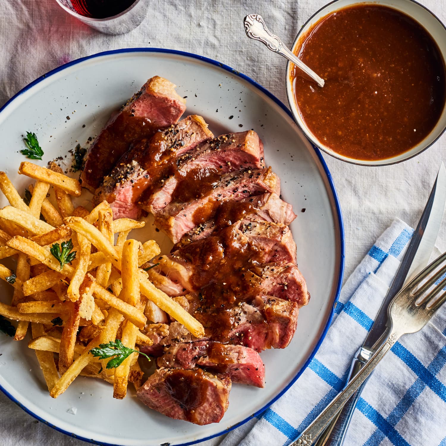 The 5-Minute, 5-Ingredient Sauce That Will Instantly Upgrade Your Steak