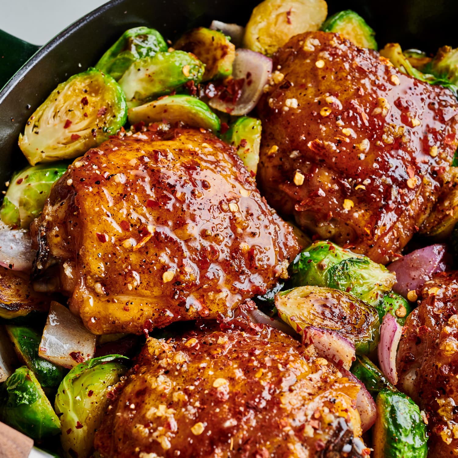 Honey Garlic Chicken Thighs: Sheet Pan Dinner - The Recipe Rebel
