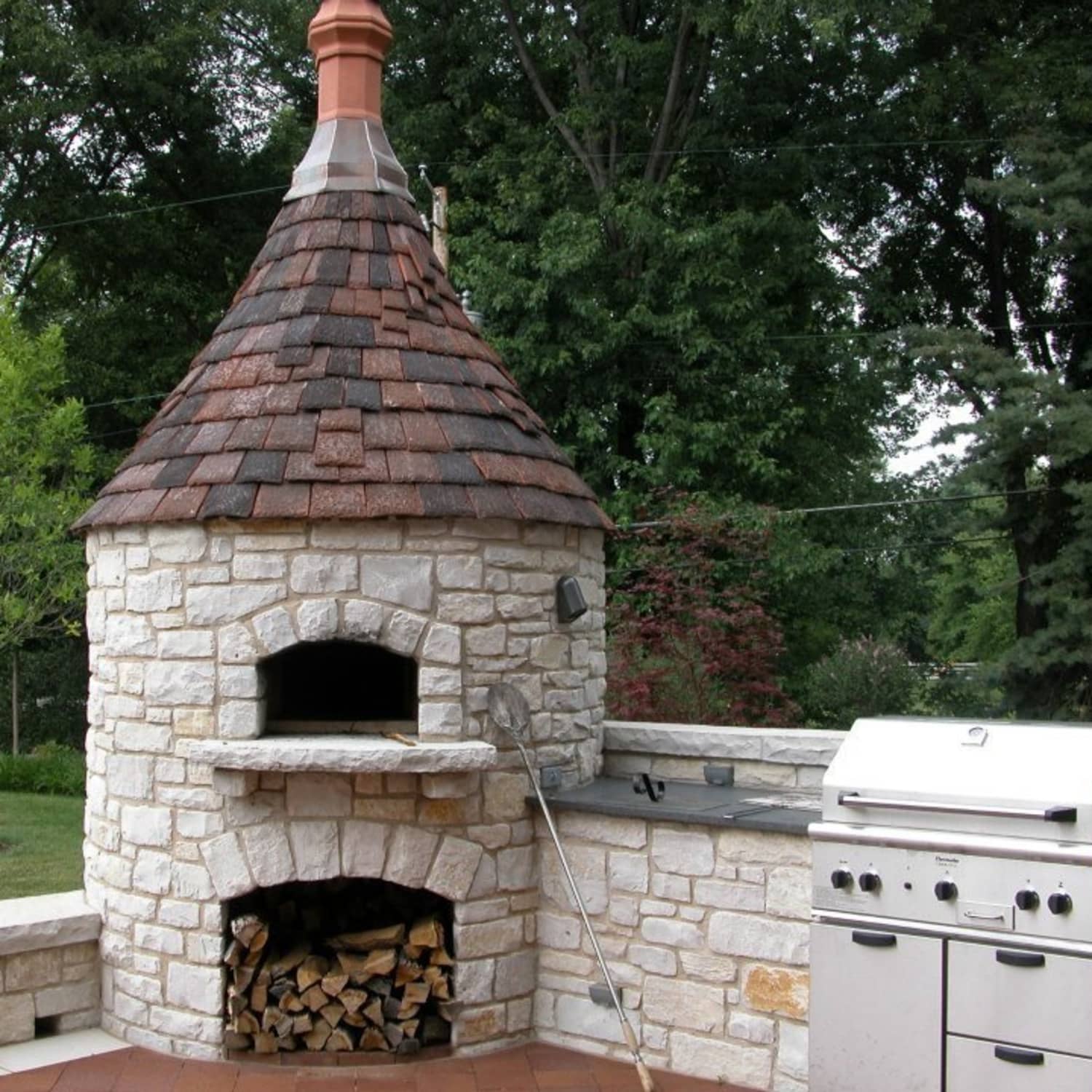 9 Dreamy Backyard Pizza Ovens We Wish Were Ours Kitchn