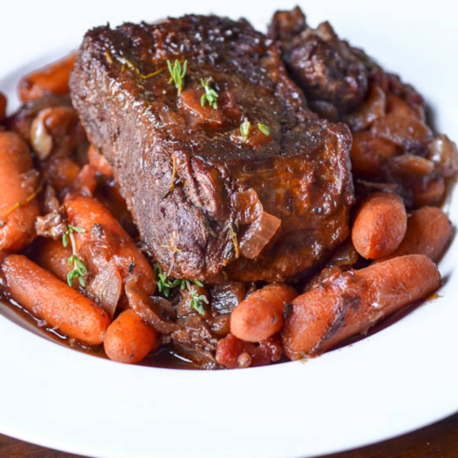 Dinner Recipe Individual Pot Roasts With Thyme Glazed Carrots