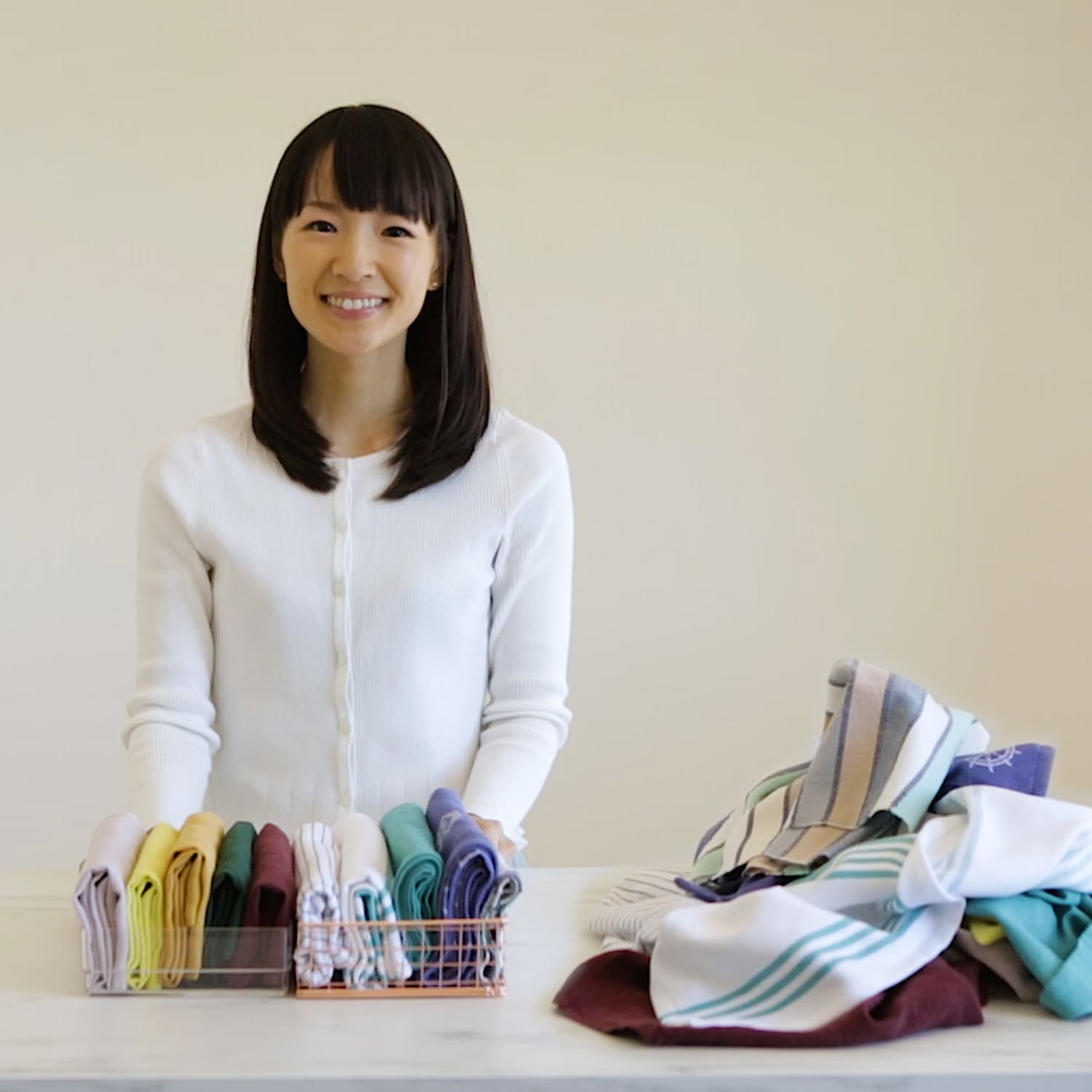 Marie Kondo S Smart Tips For Organizing Cloth Napkins Kitchn