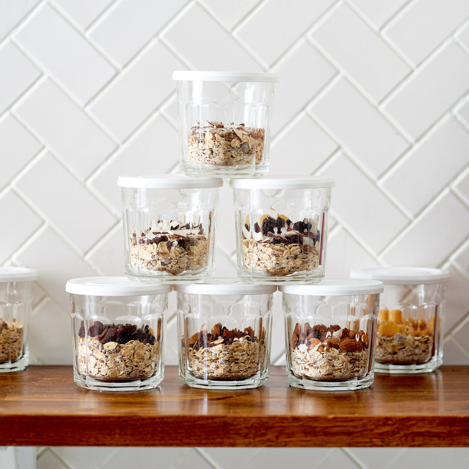 14 Cool Things to Do with Oatmeal Canisters