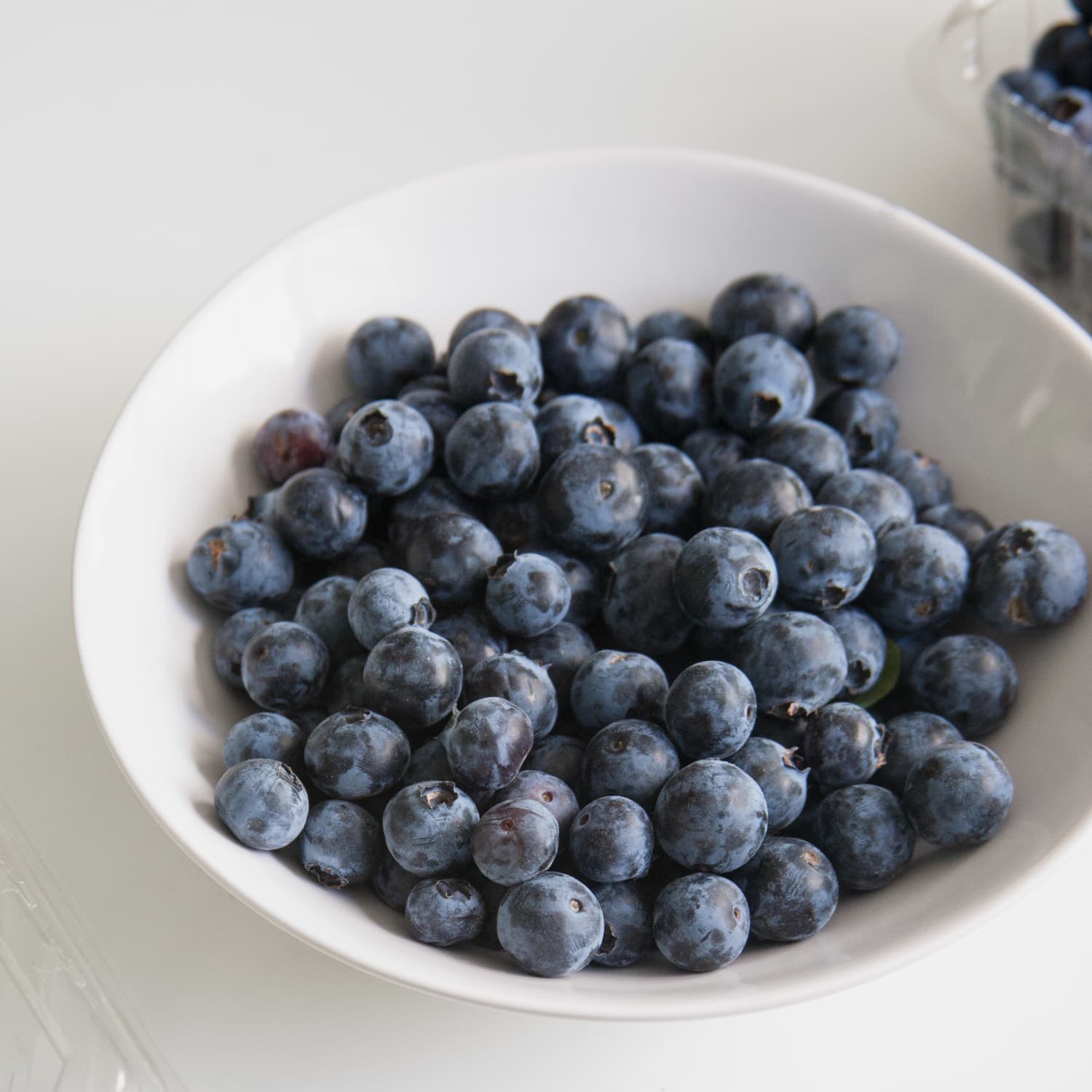 How Much Does A Pint Of Blueberries Weigh
