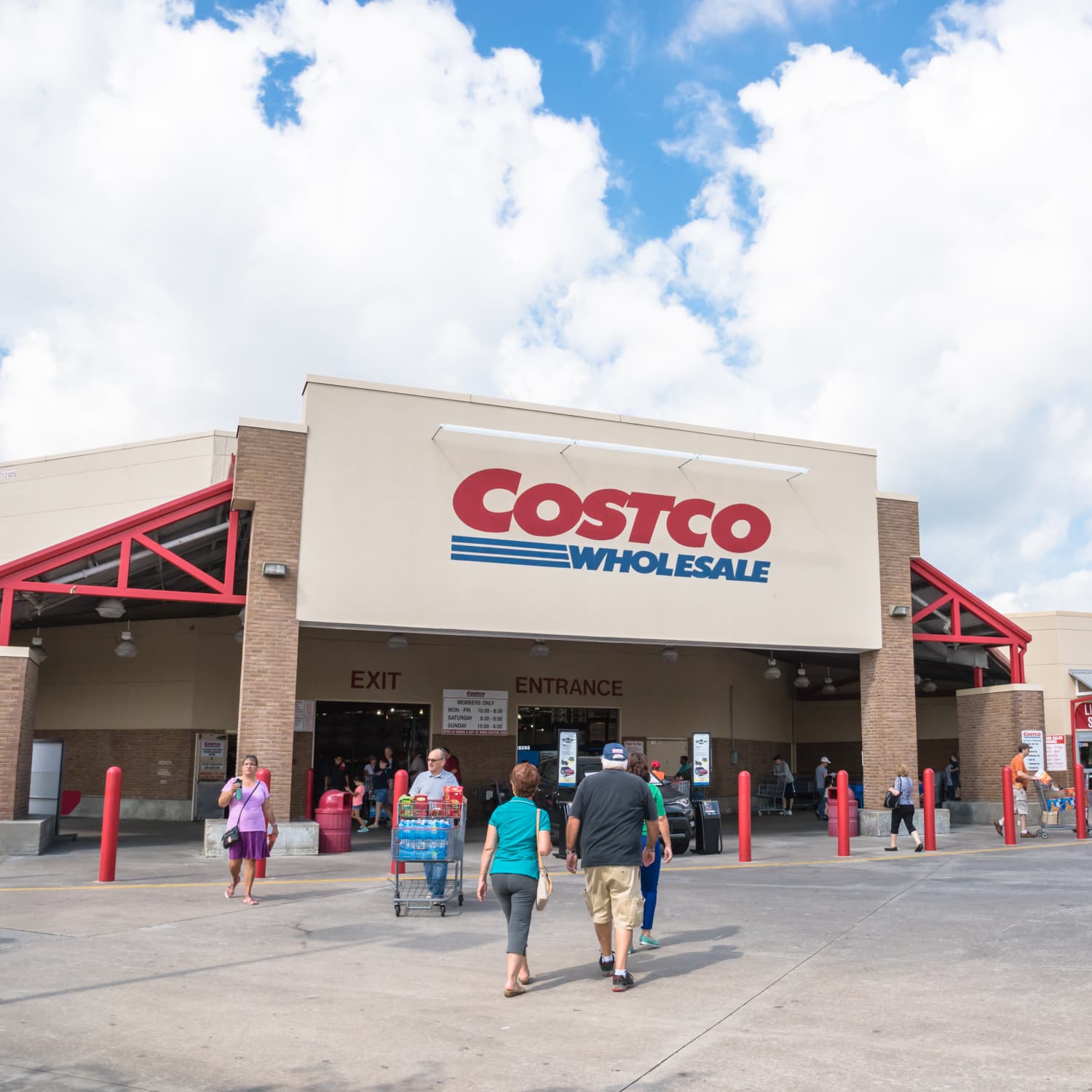 Costco Is Selling Tubs Of Everything Bagel Seasoning Kitchn