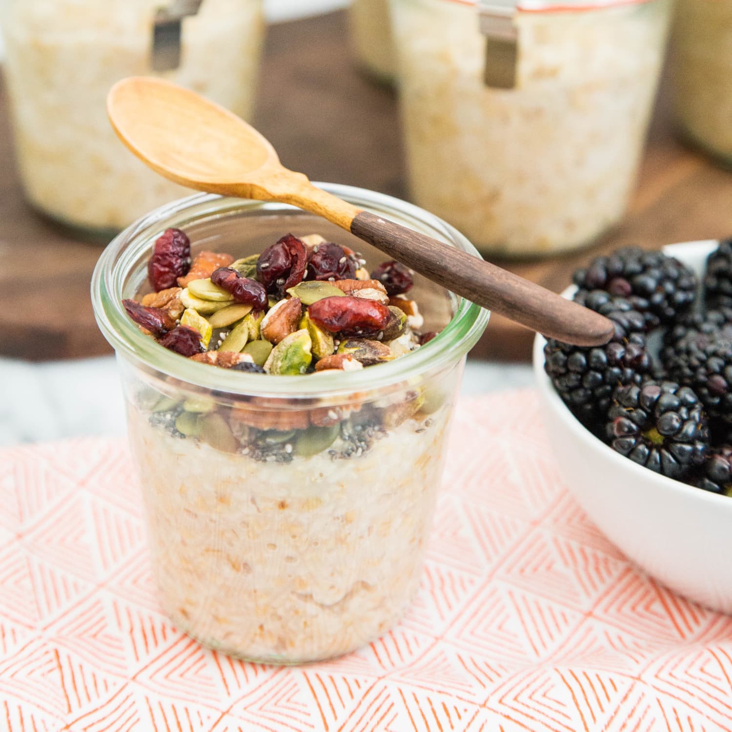 Overnight Steel Cut Oats Breakfast Jars - The Simple Veganista