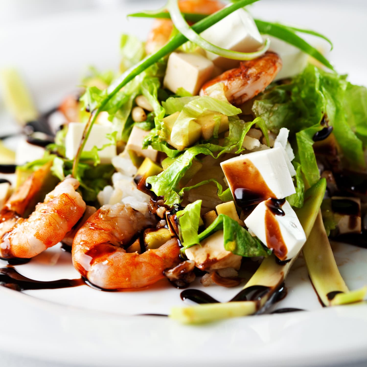 5 Reasons Your Salad Probably Tastes Better At A Restaurant Kitchn