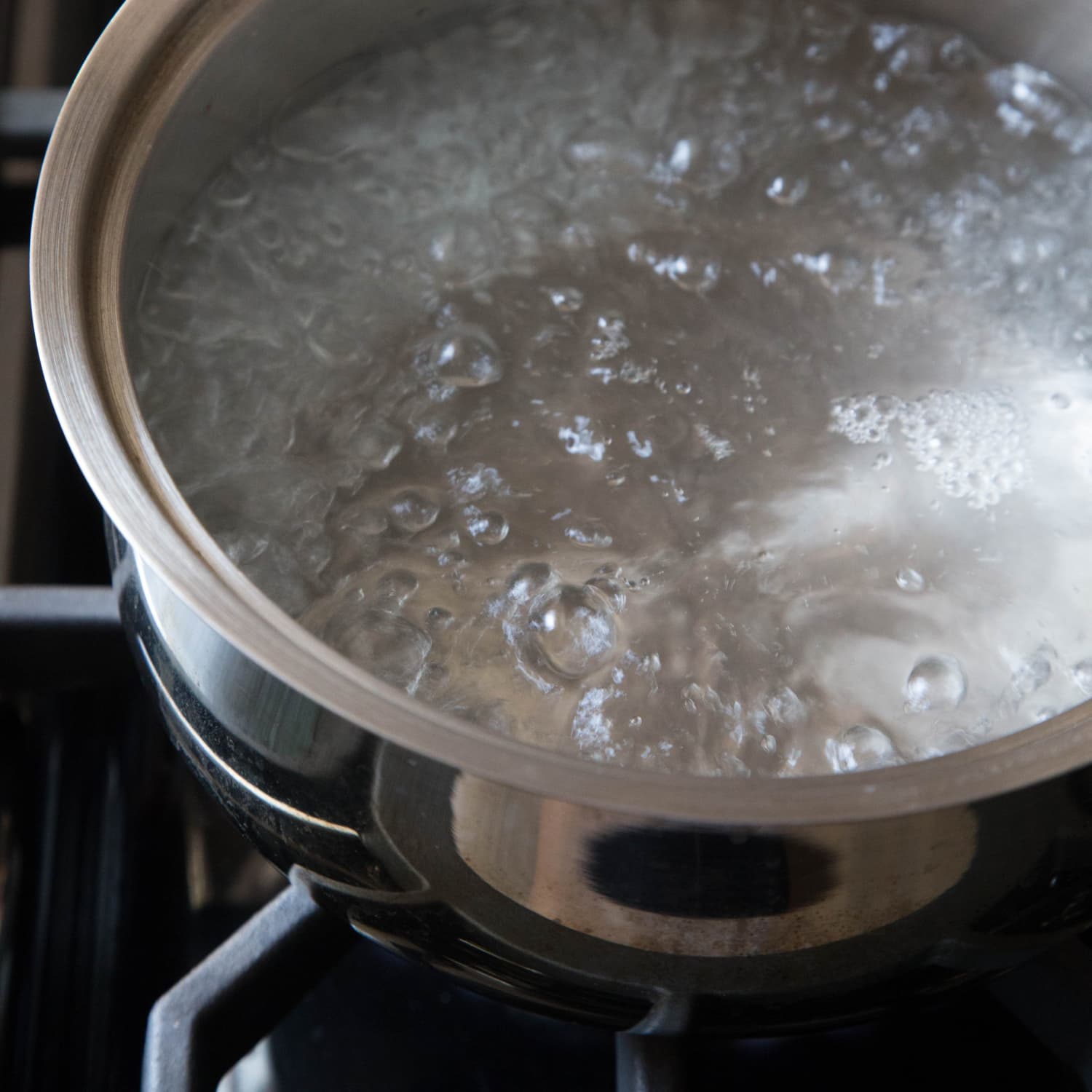 Why Recipes Say To Bring To A Boil Then Reduce To Simmer Kitchn