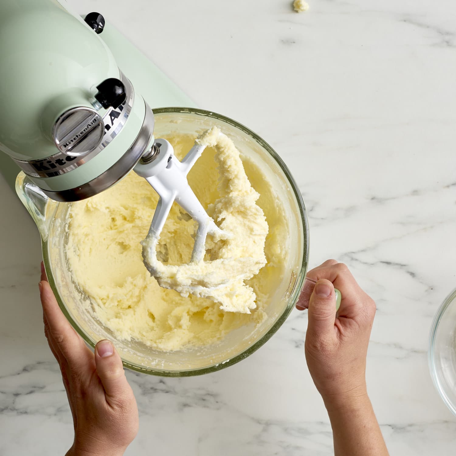 Best Black Friday Deals On KitchenAid Mixers And Their Many