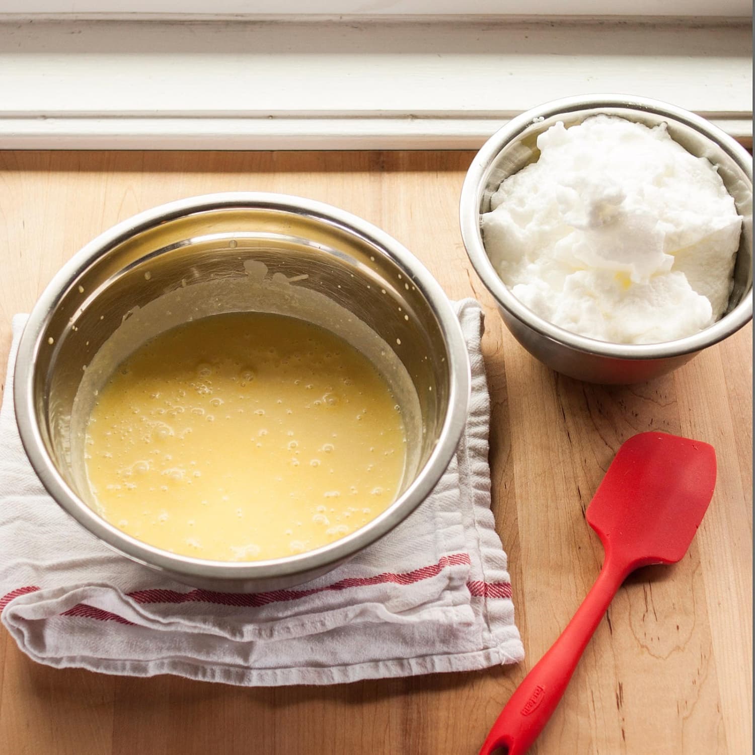 How To Fold Egg Whites Or Whipped Cream Into A Batter Kitchn