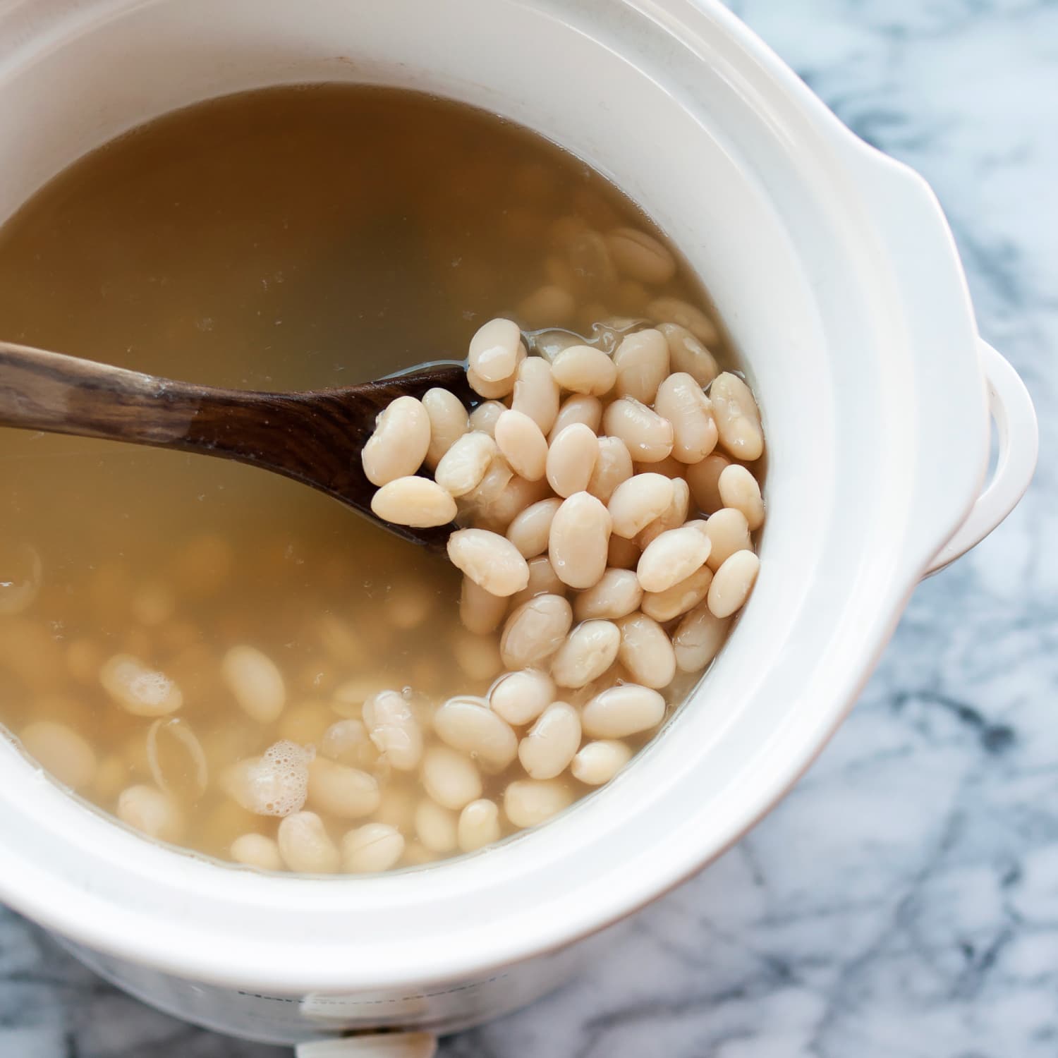 How to Cook Beans in Crock Pot - Slow Cooker Beans