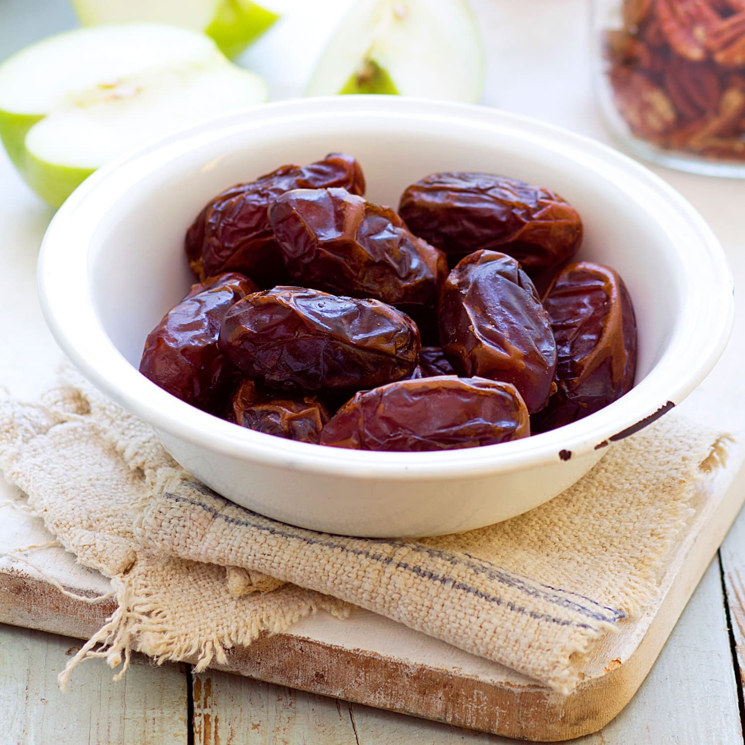 3 Signs It S Time To Toss Your Dates Kitchn